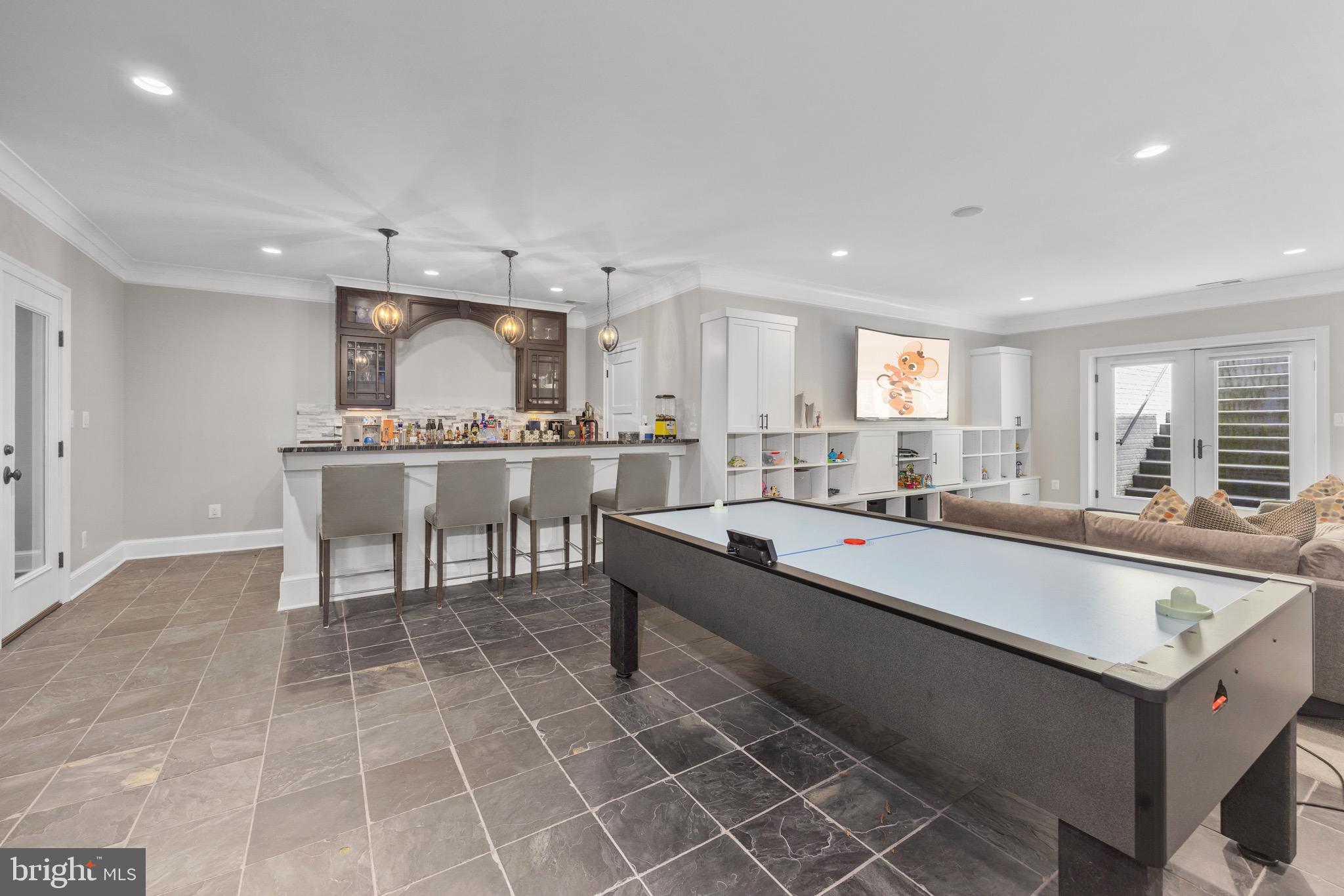 LANGLEY FOREST - Residential