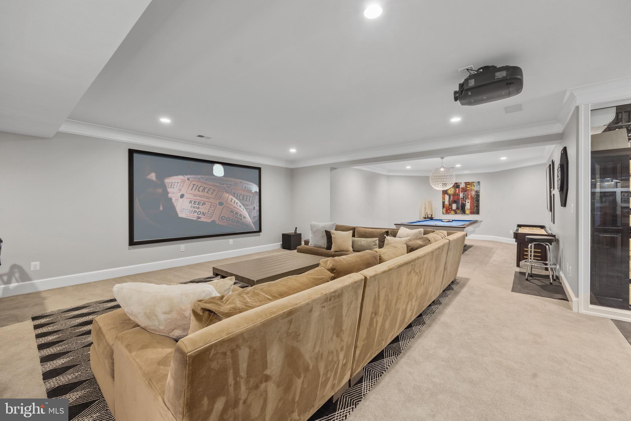 LANGLEY FOREST - Residential