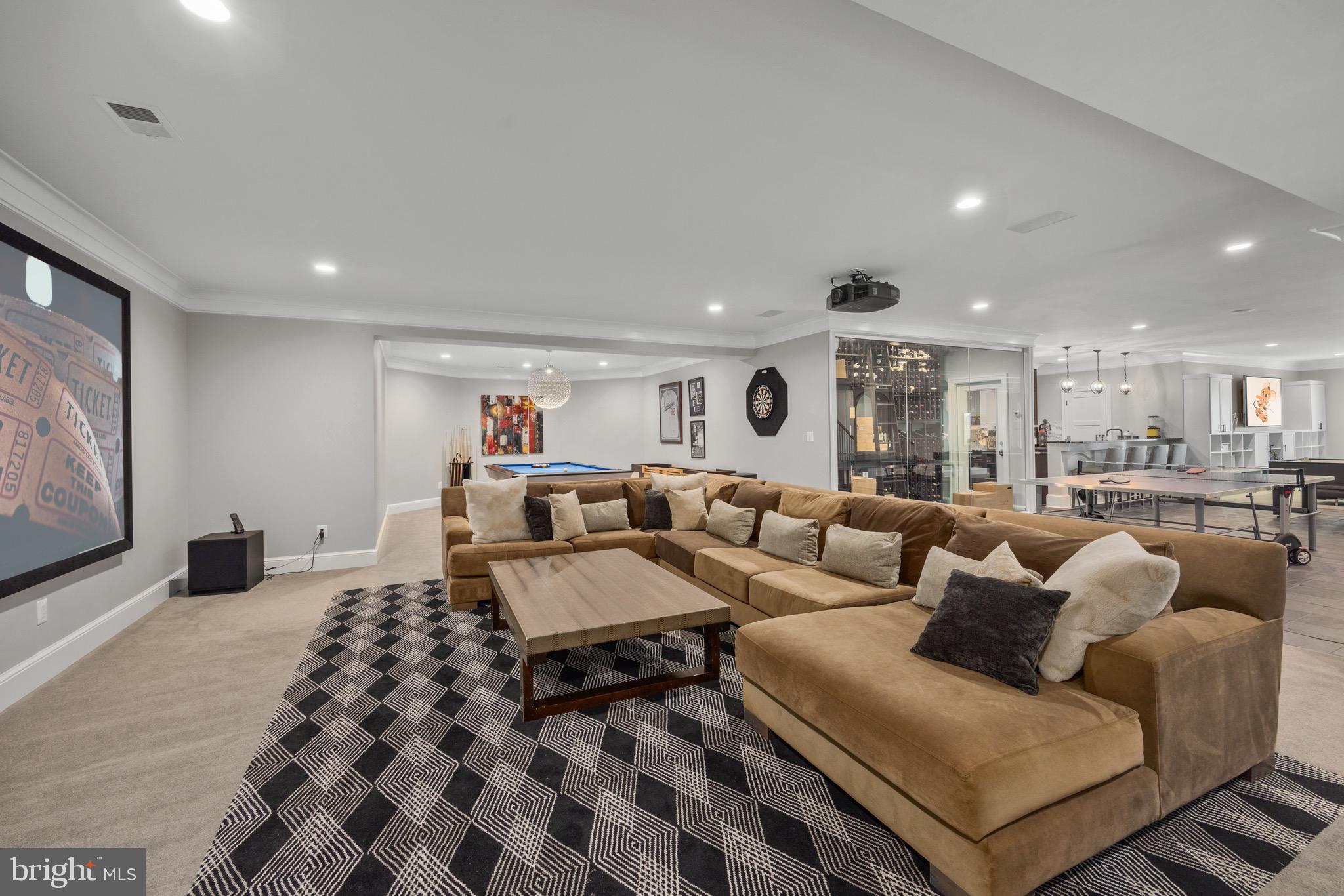 LANGLEY FOREST - Residential