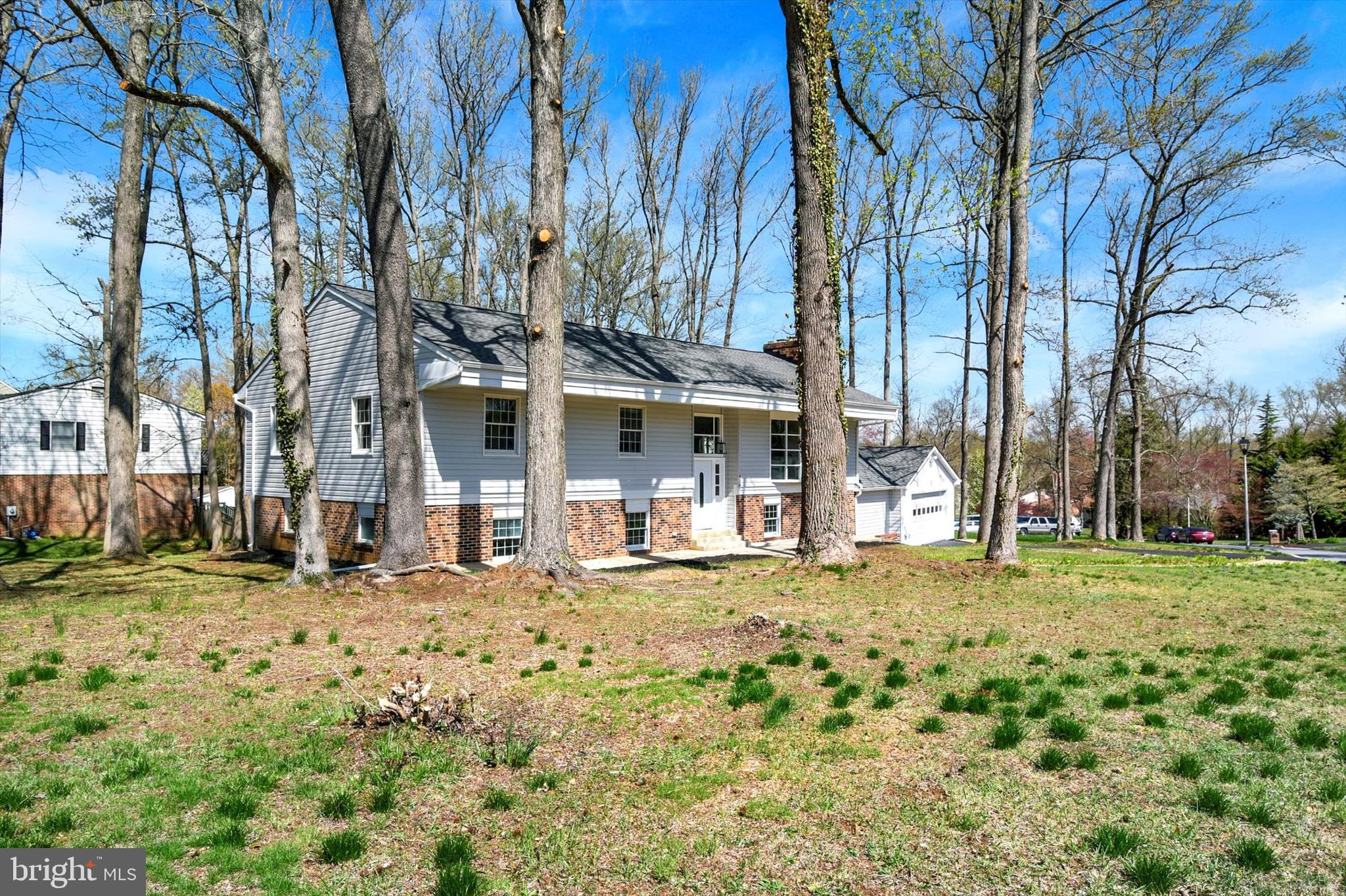 536 PLEASANTWIND DRIVE