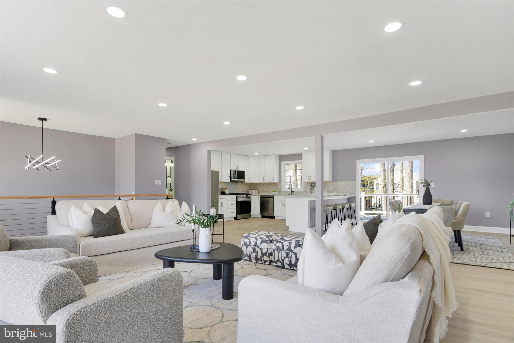 WINDEMERE - Residential