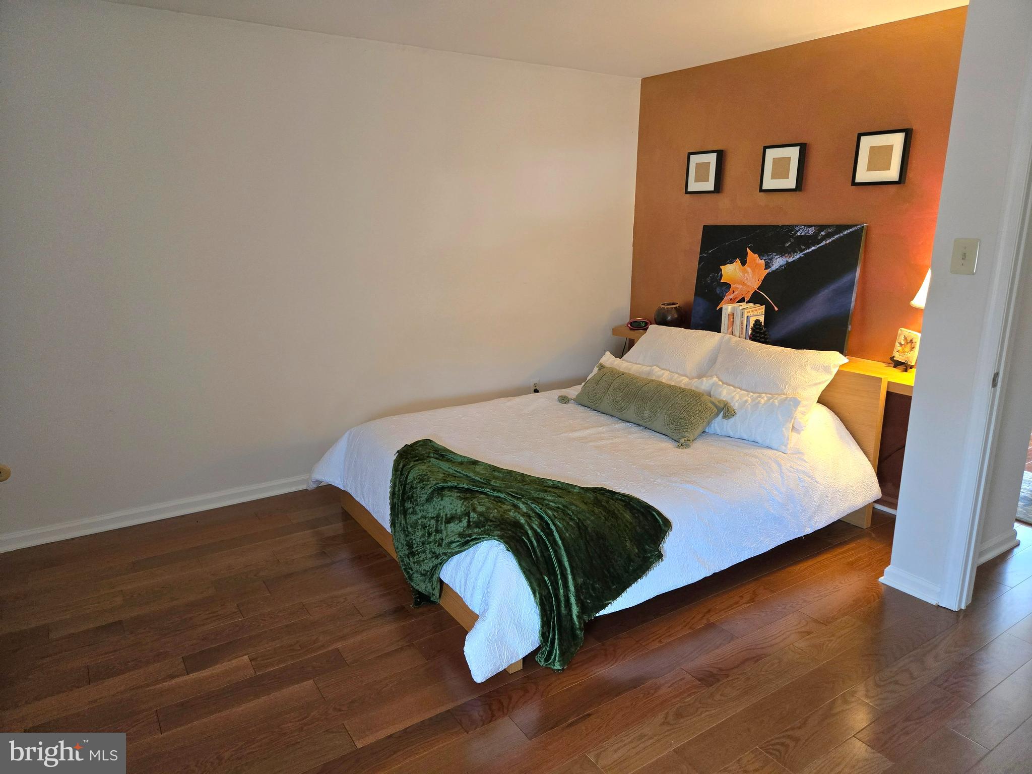 HERMITAGE - Residential