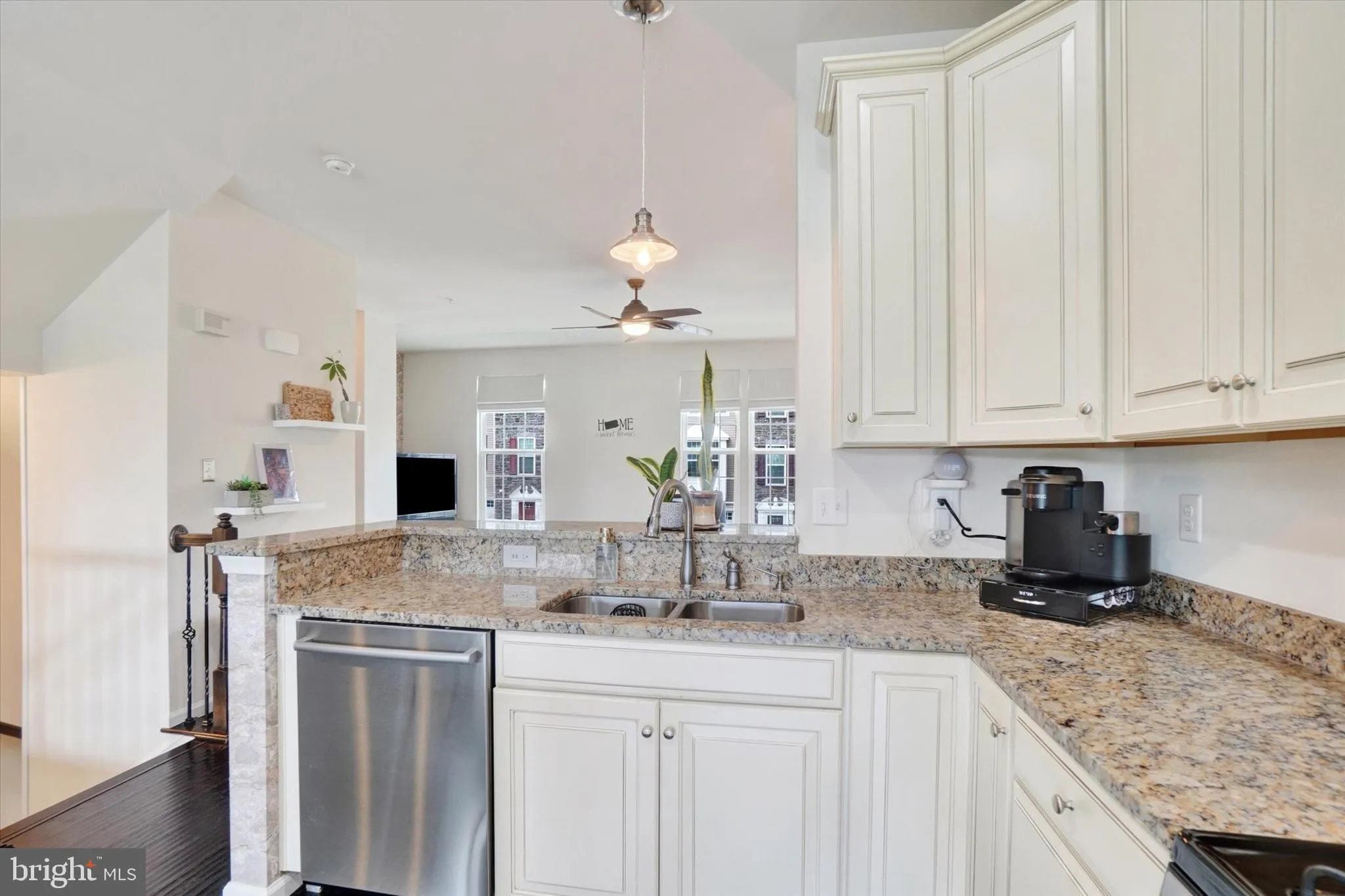 York, Pennsylvania 17403, United States, 3 Bedrooms Bedrooms, ,3 BathroomsBathrooms,Residential,Coming Soon,141076