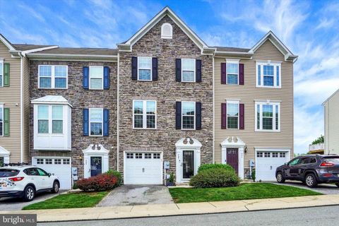 927 BRECHIN LANE 49 YORK PA 17403