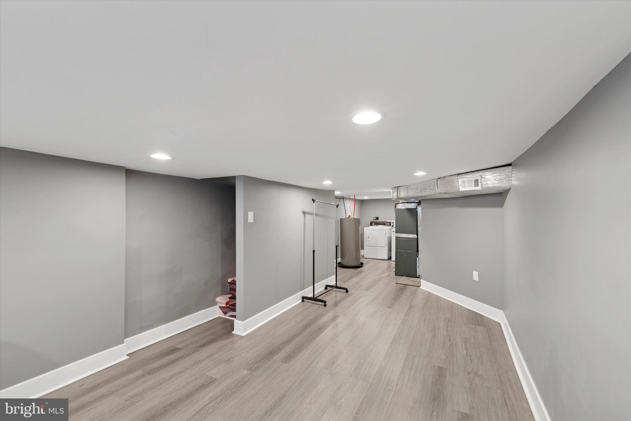 PHILADELPHIA (WEST) - Residential
