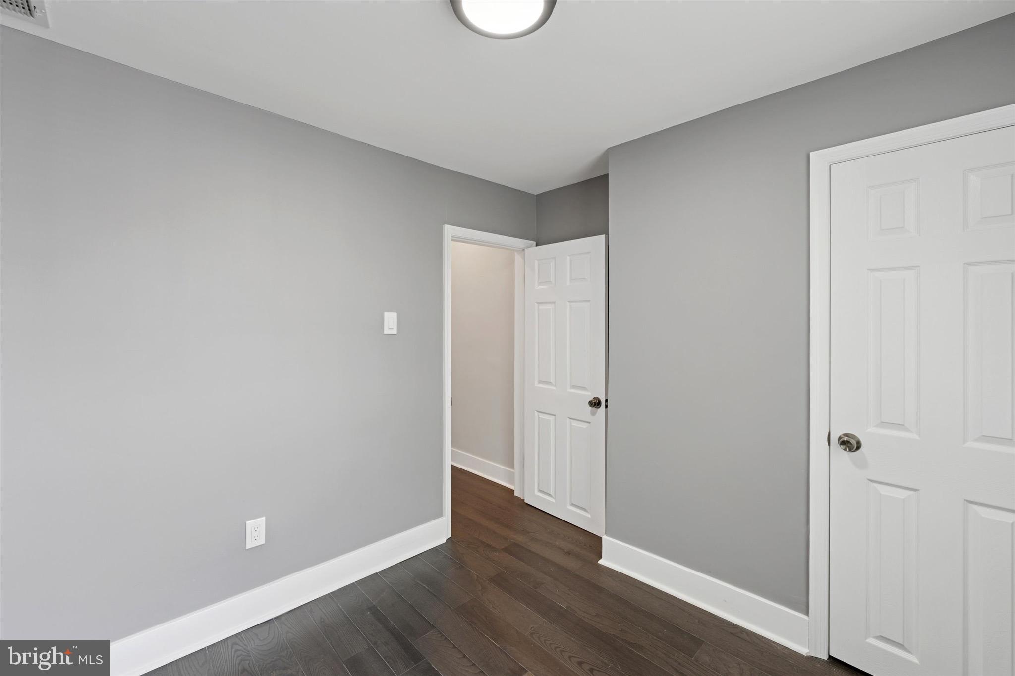PHILADELPHIA (WEST) - Residential