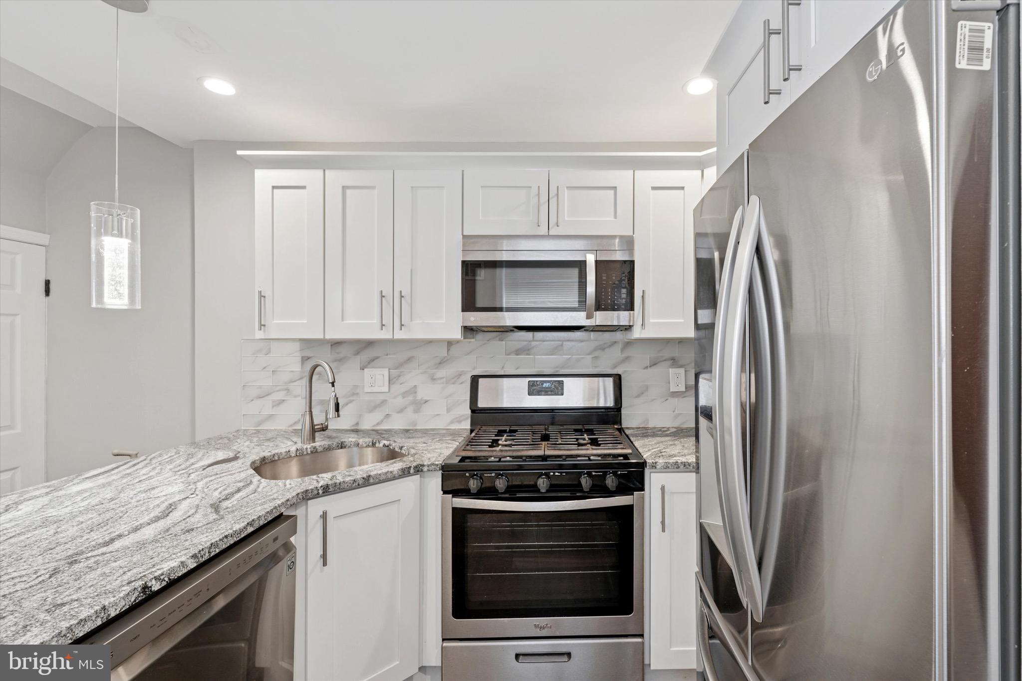 PHILADELPHIA (WEST) - Residential