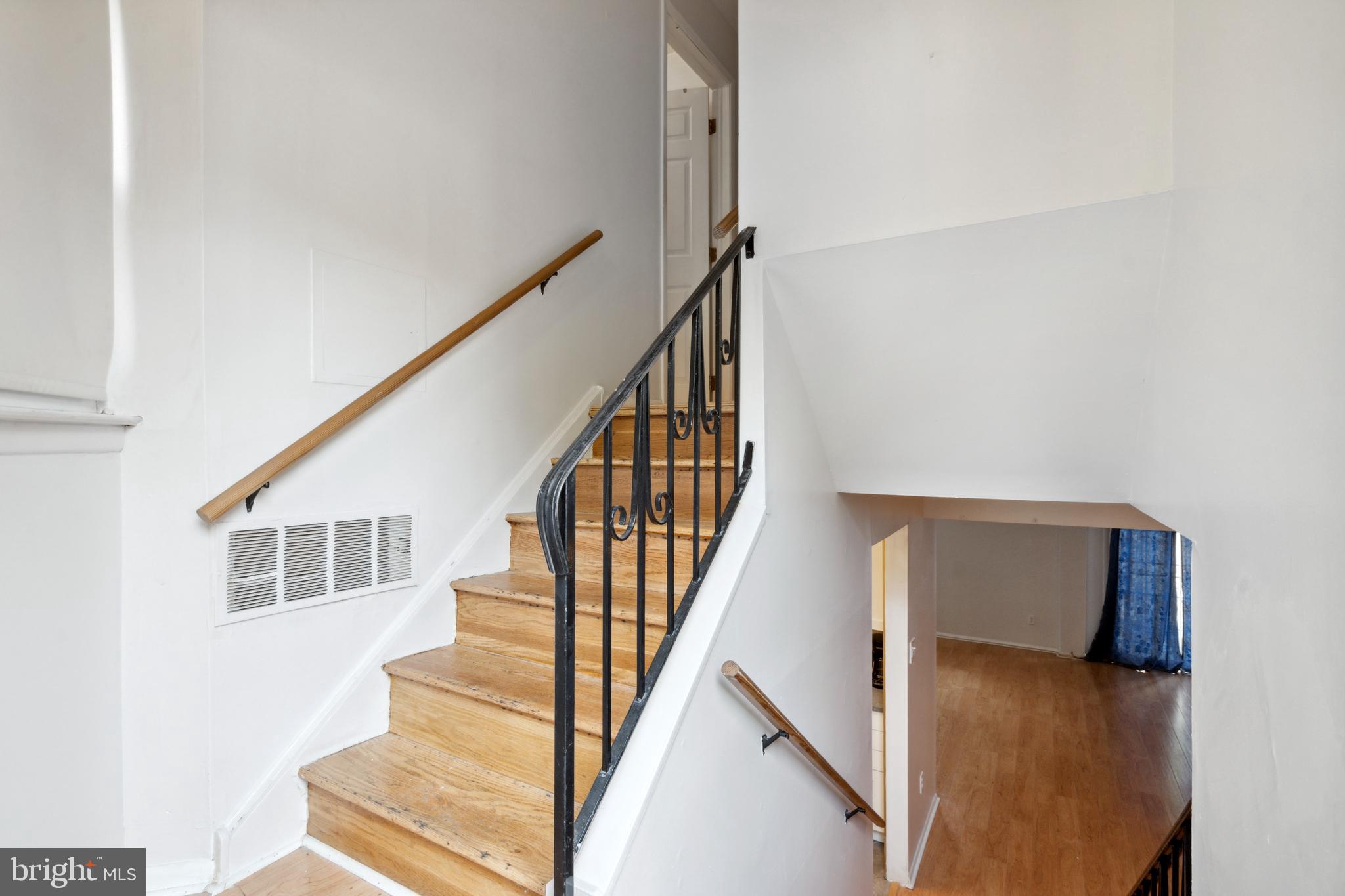 FAIRMOUNT - Residential