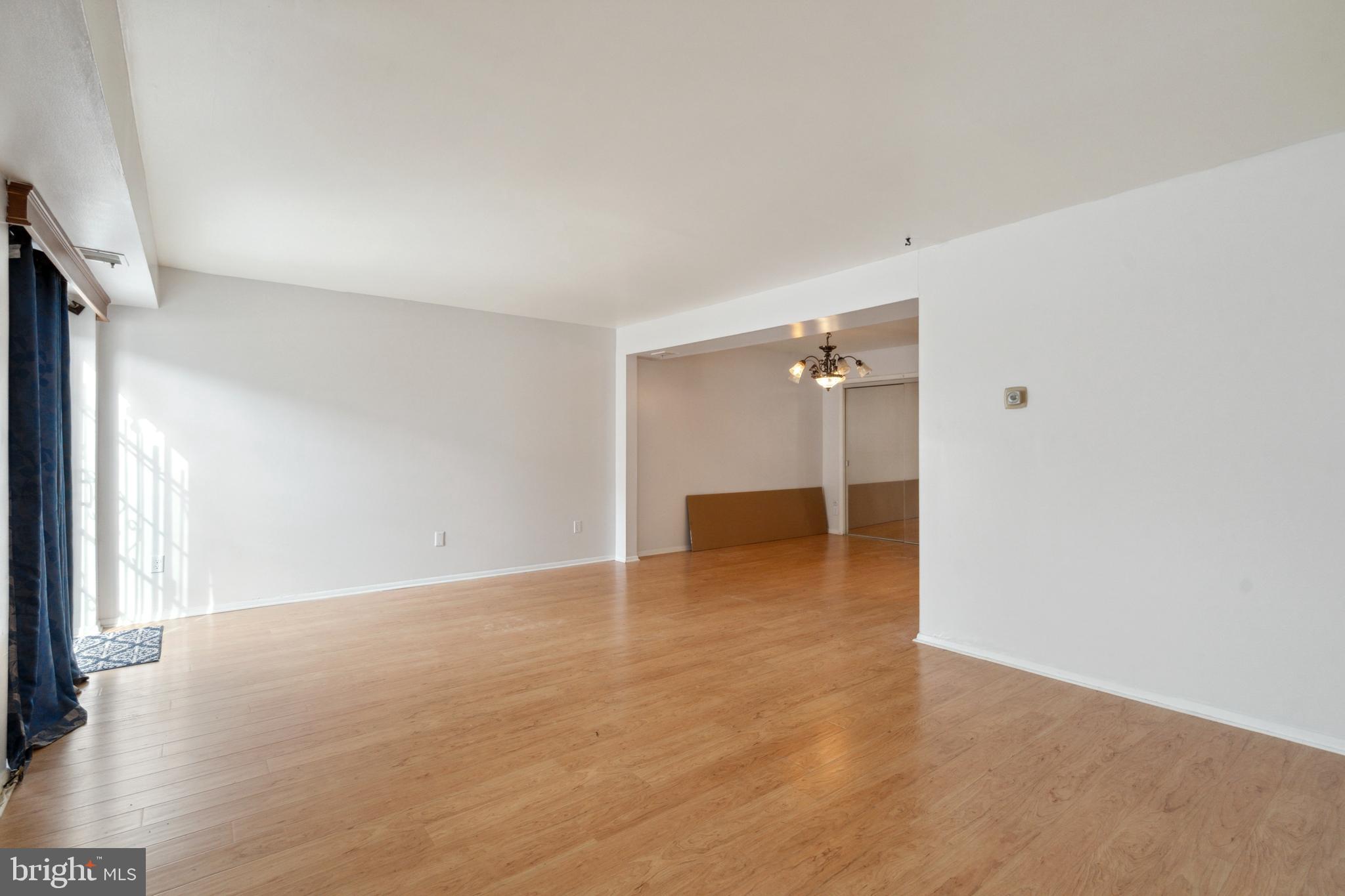 FAIRMOUNT - Residential