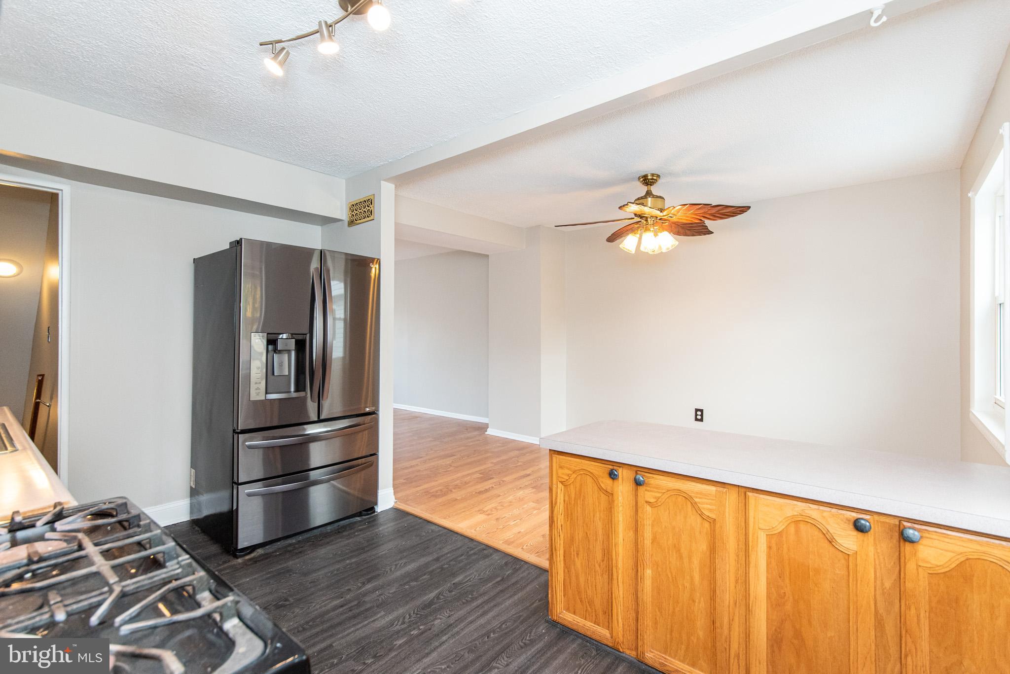 ESSEX - Residential Lease