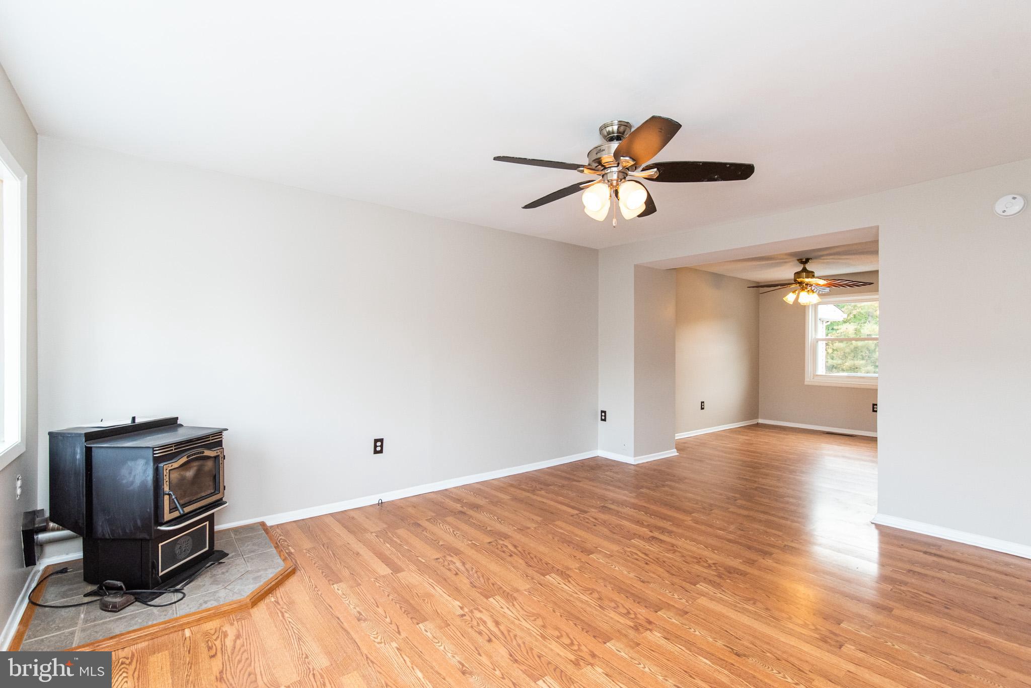 ESSEX - Residential Lease