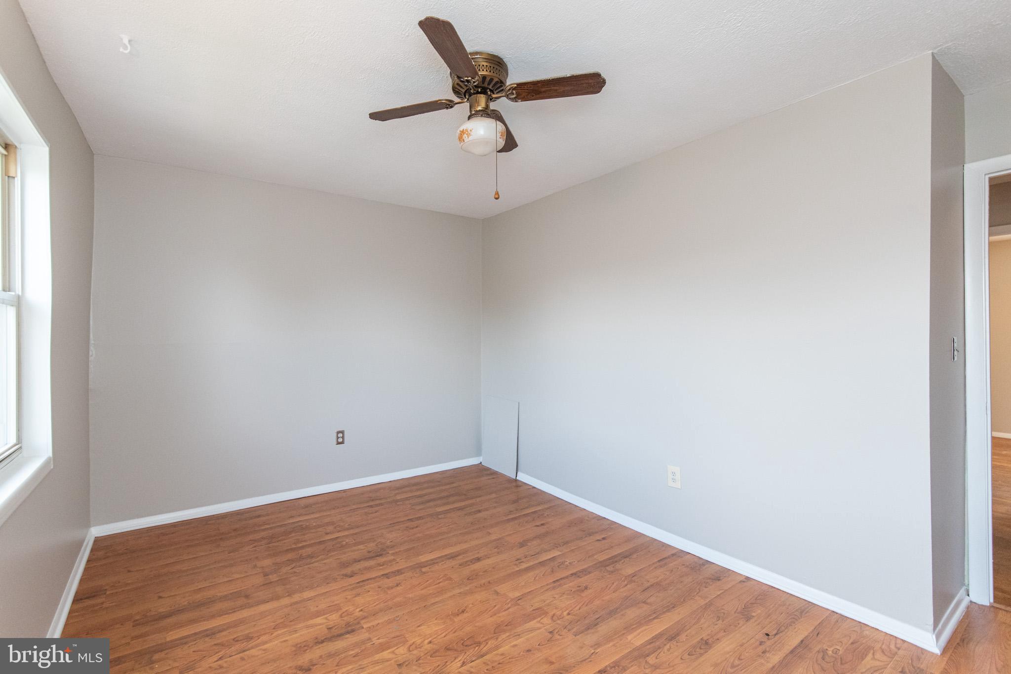 ESSEX - Residential Lease