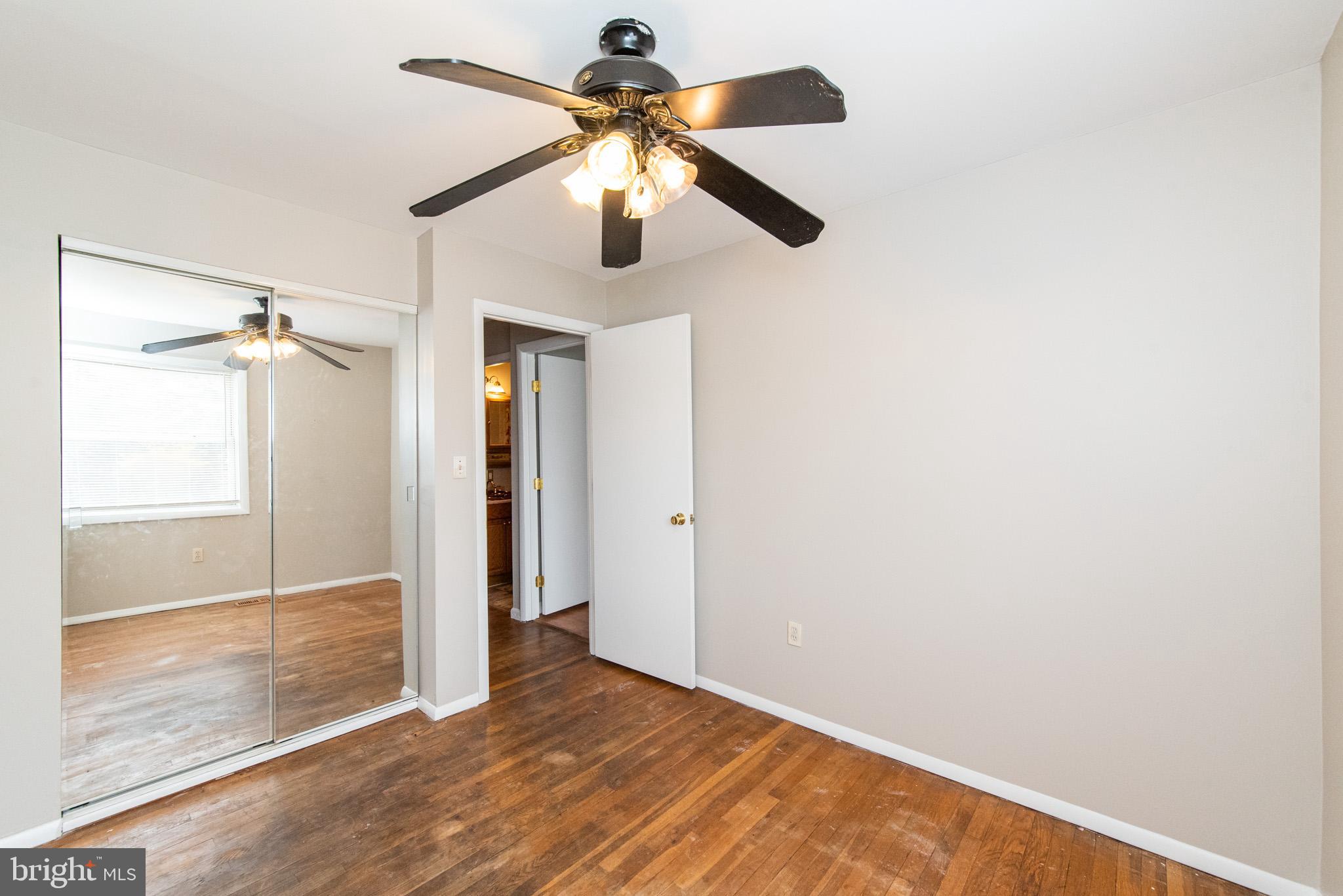 ESSEX - Residential Lease