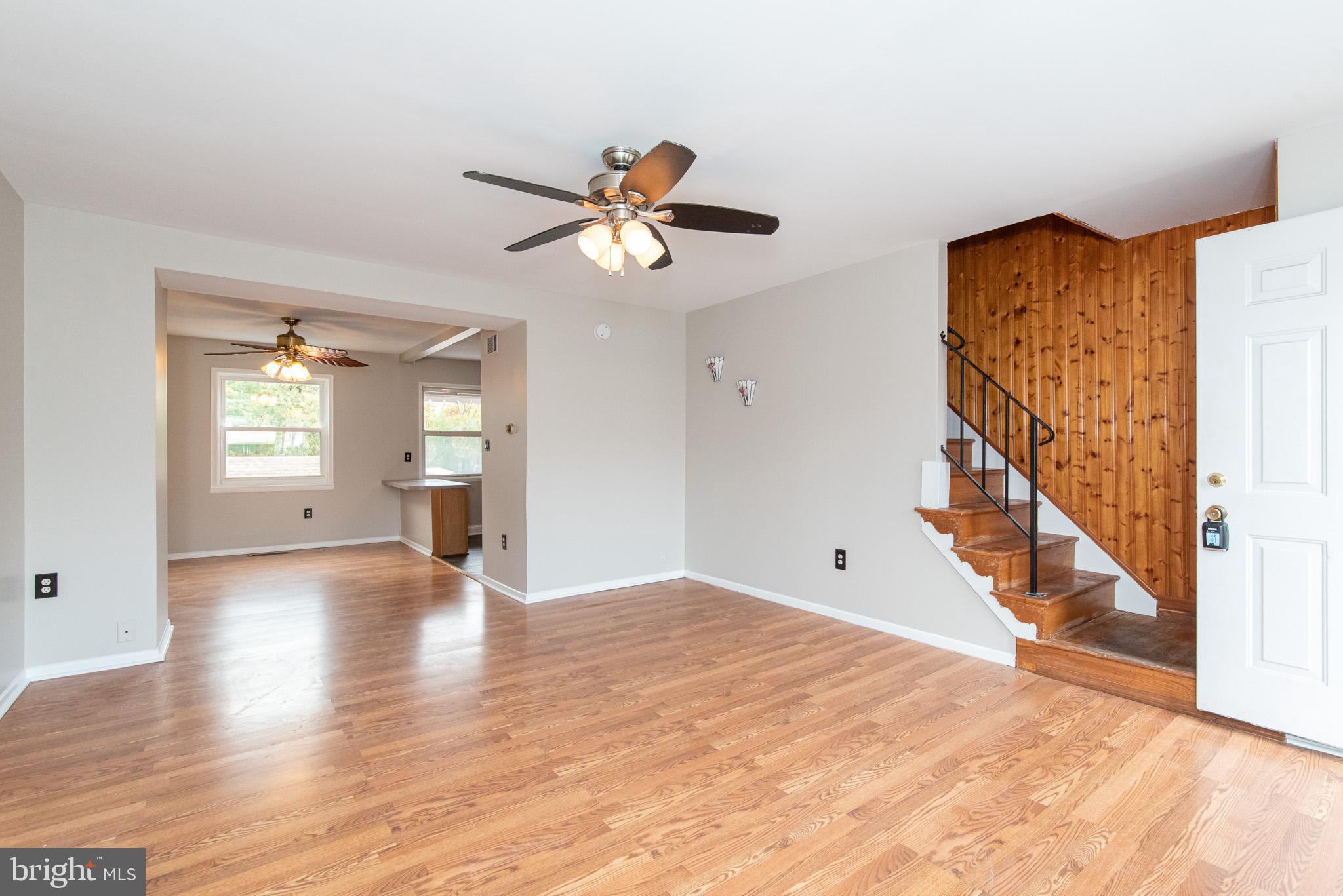 ESSEX - Residential Lease