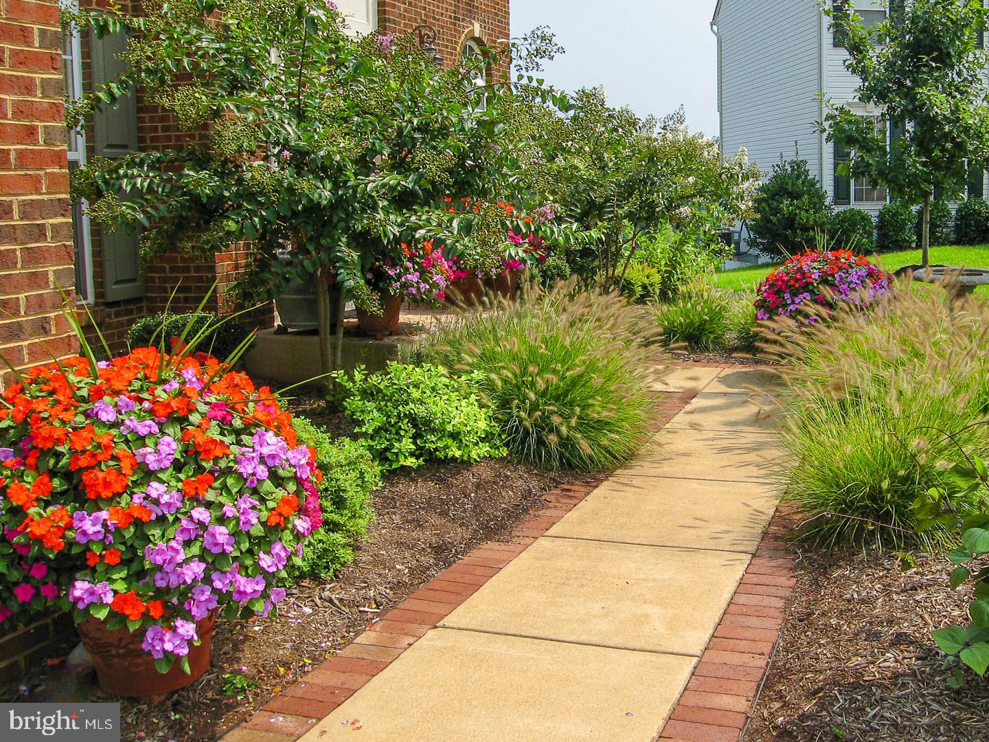 SOMERSET - Residential