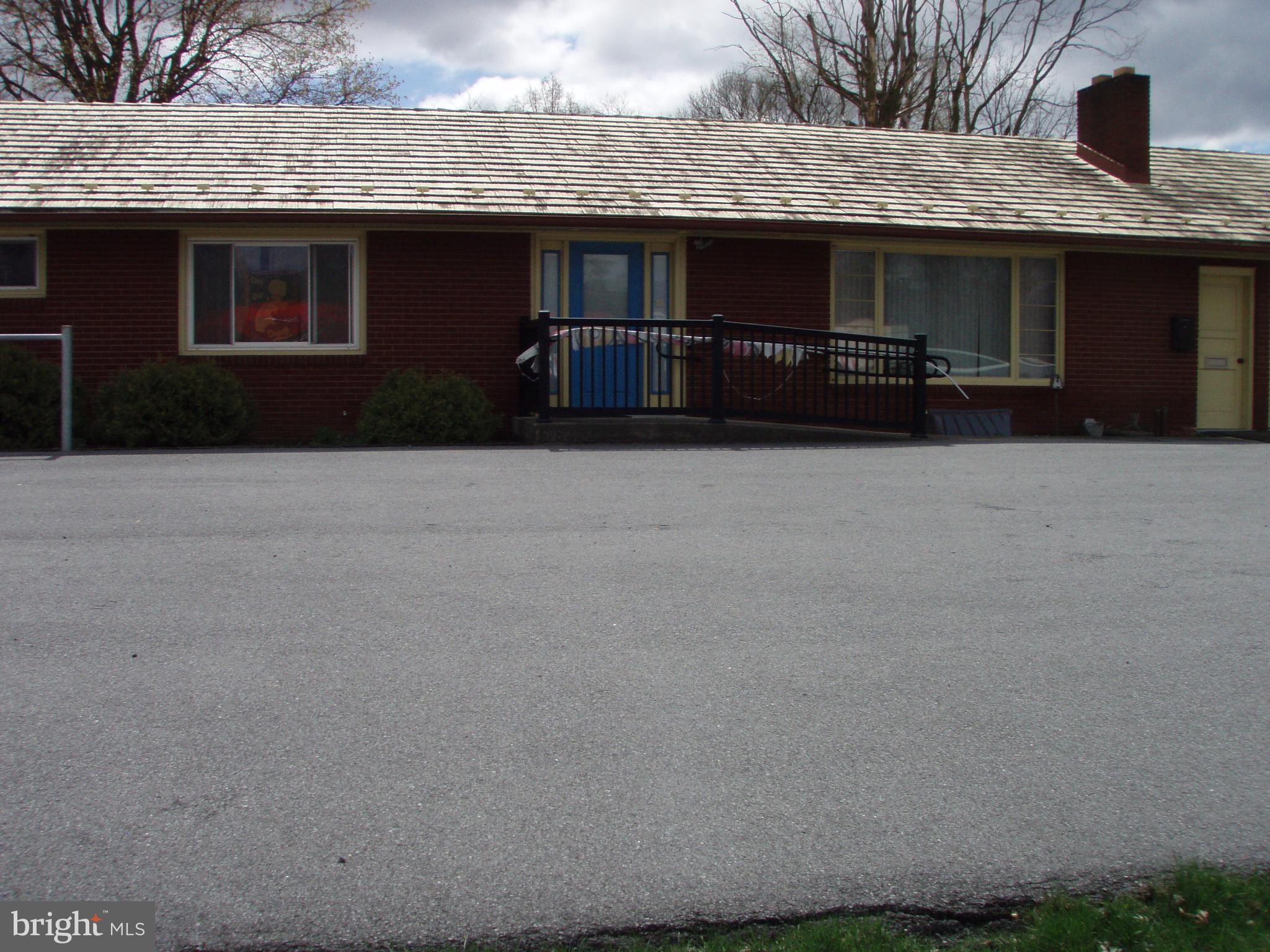 Donut Shop!! unique business opportunity in located Belleville; all equipment included