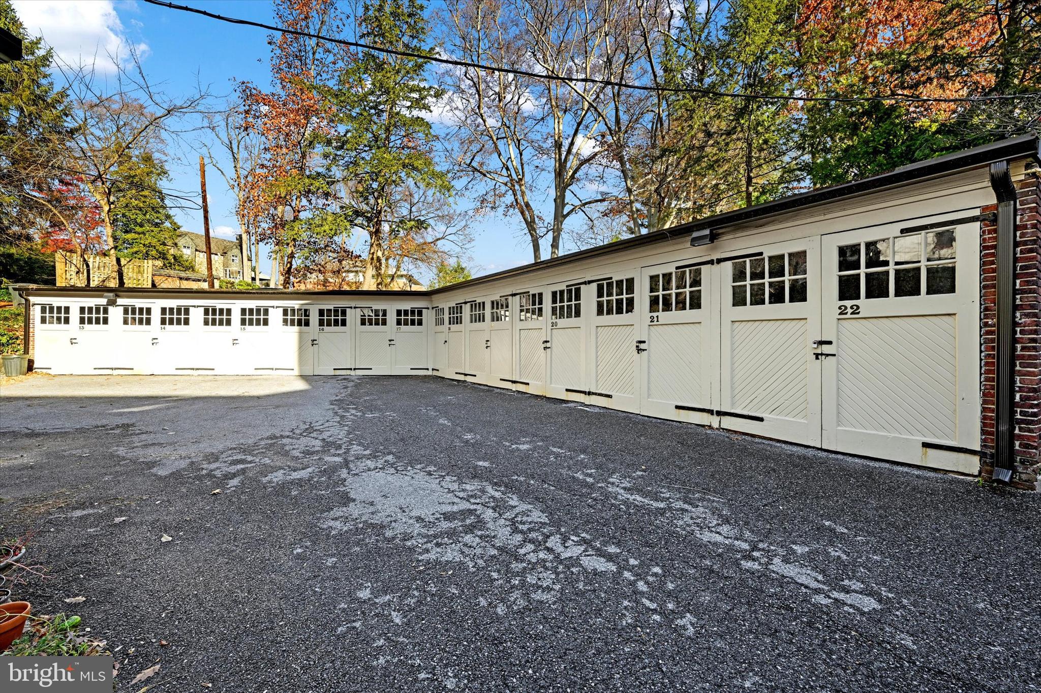 TUSCANY-CANTERBURY - Residential