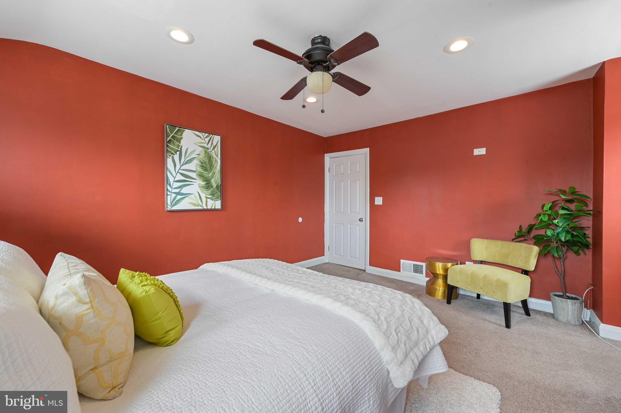 RIDGELEIGH - Residential