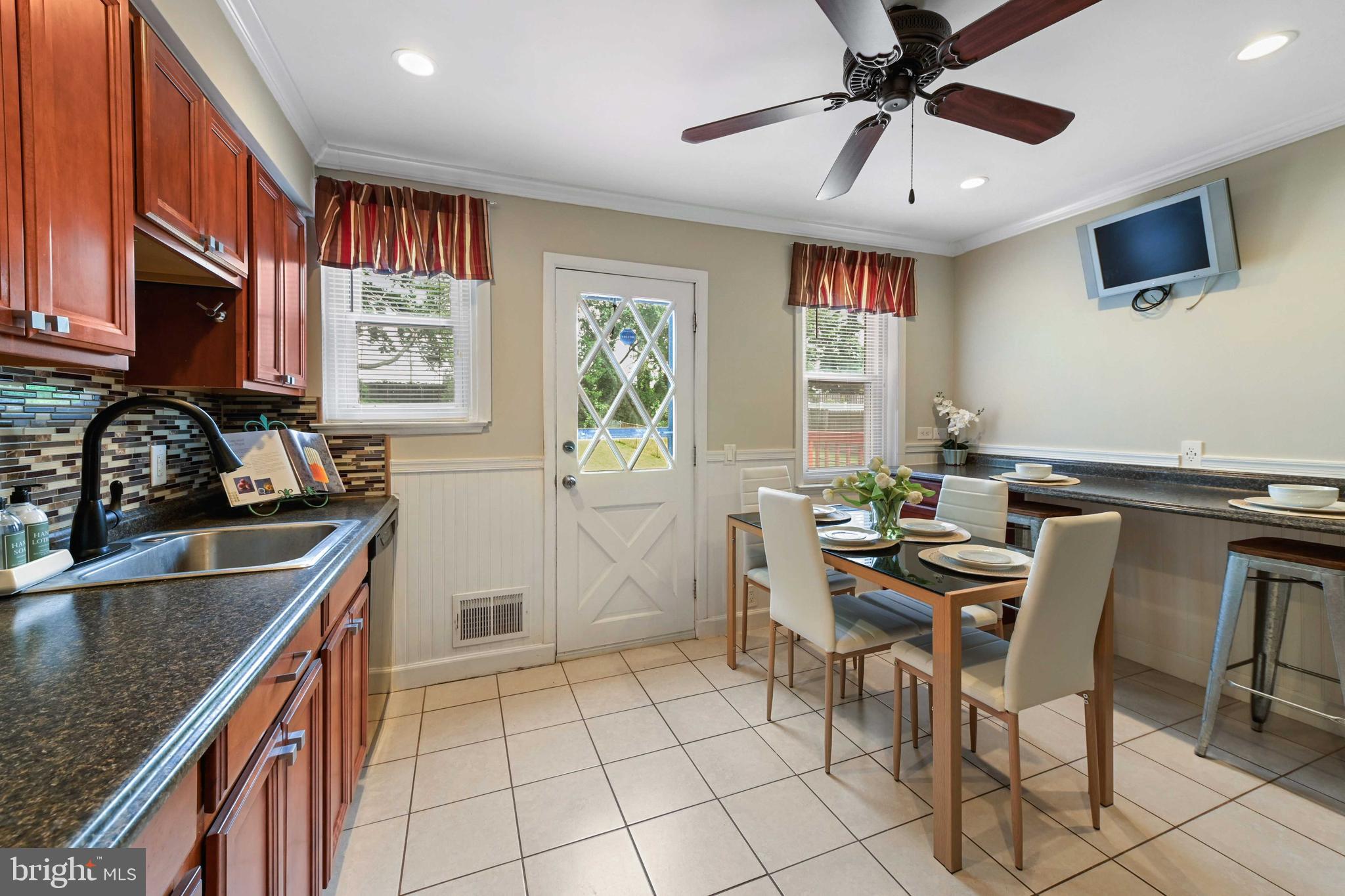 RIDGELEIGH - Residential