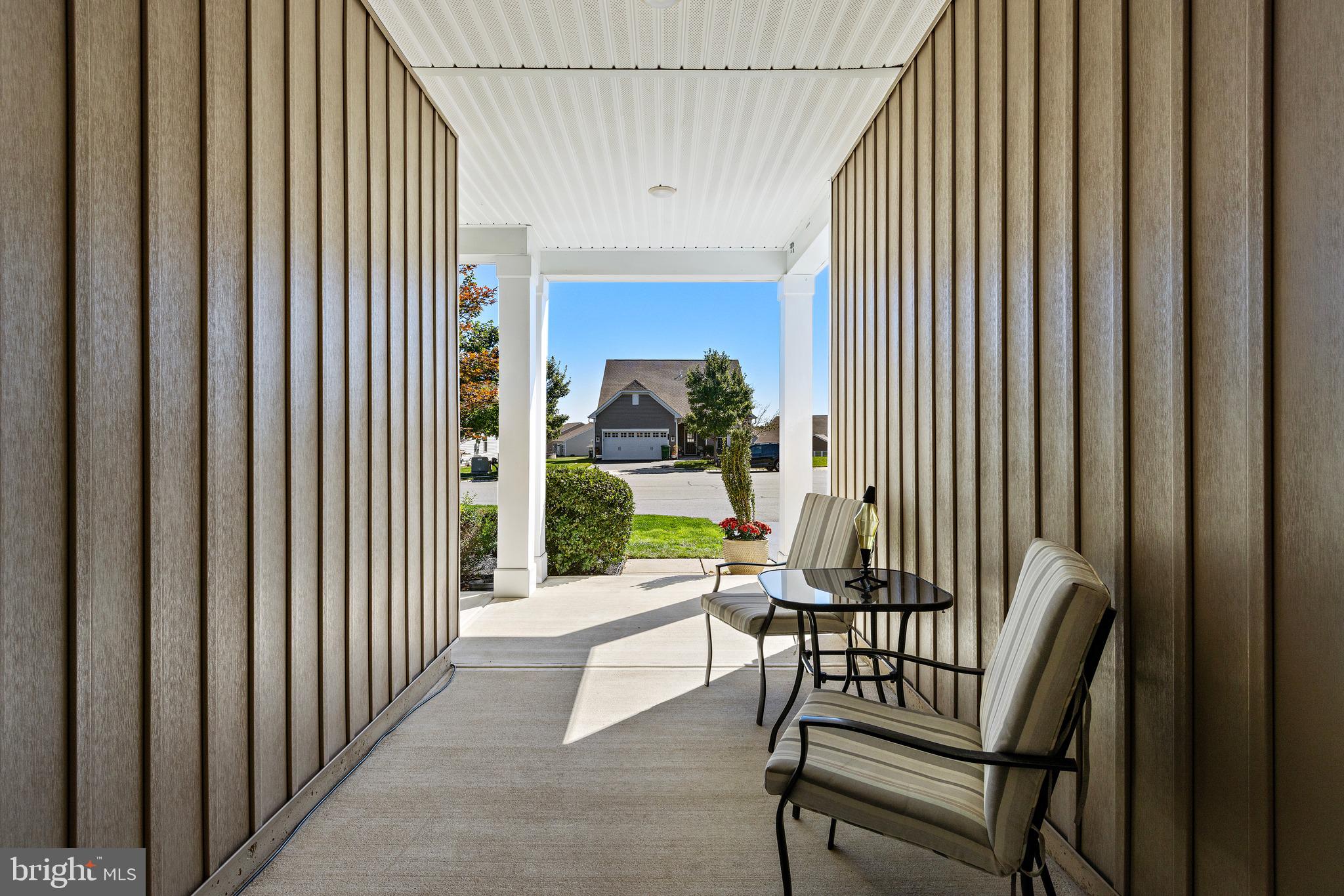4 JARROWOOD LANE