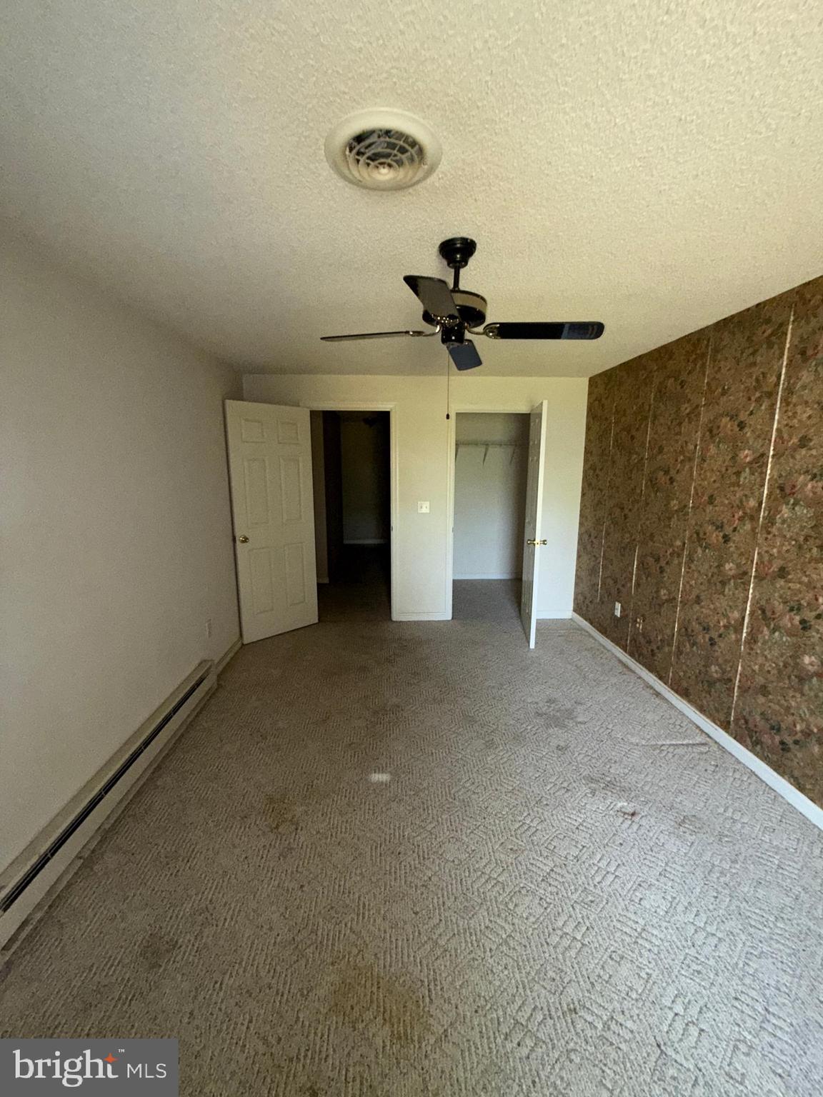 SWAN POND - Residential