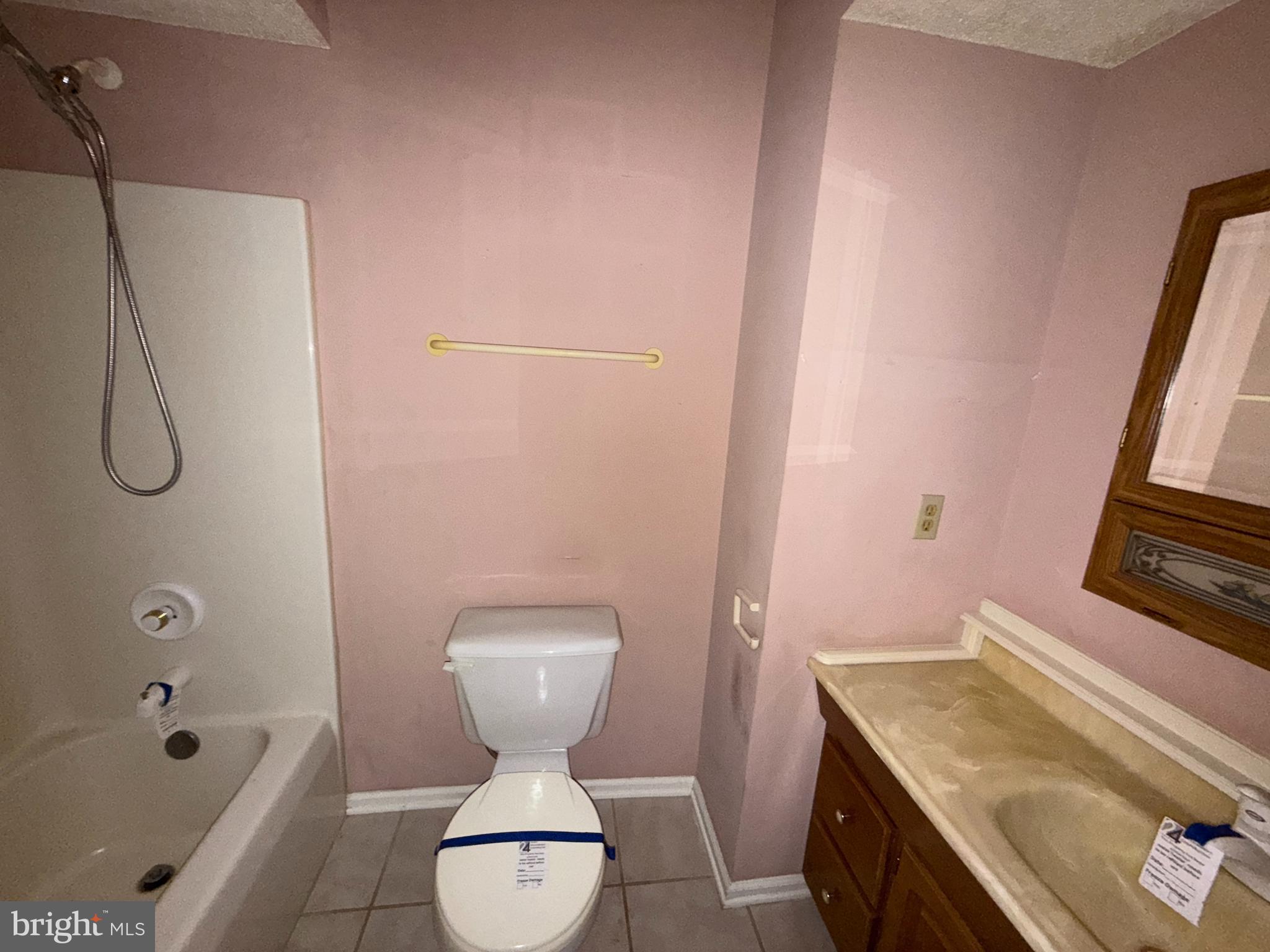 SWAN POND - Residential