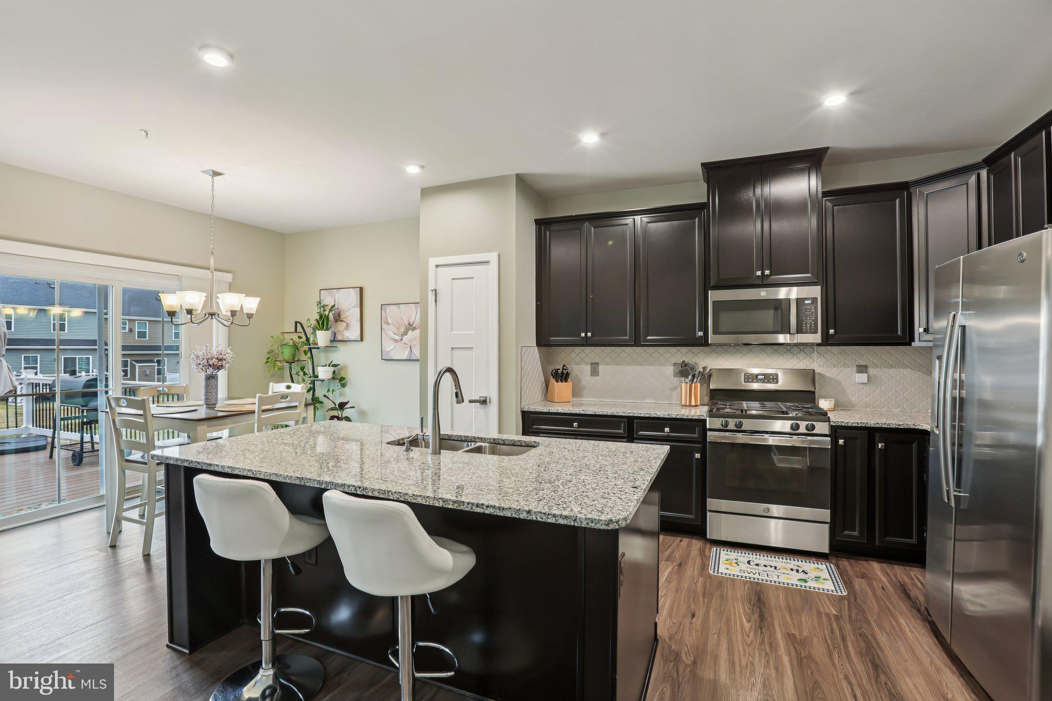 JAMES RUN TOWNHOMES - Residential