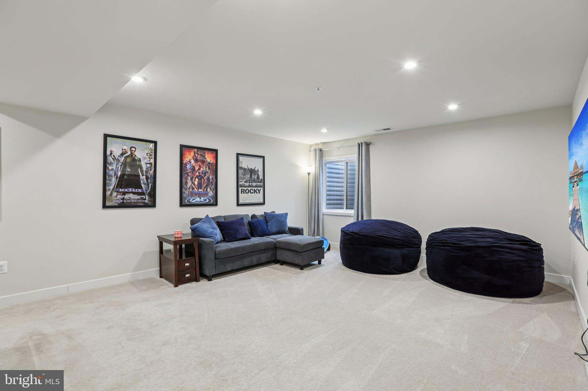 JAMES RUN TOWNHOMES - Residential