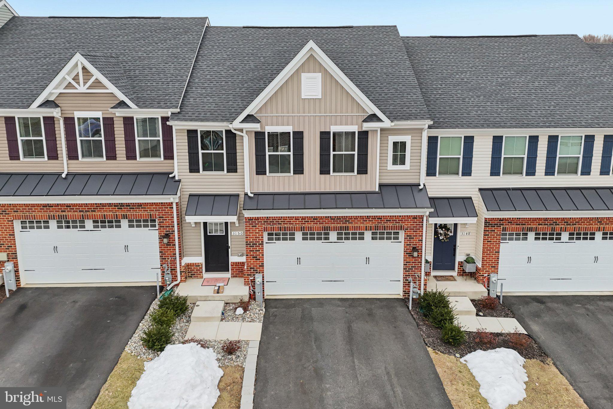 JAMES RUN TOWNHOMES - Residential