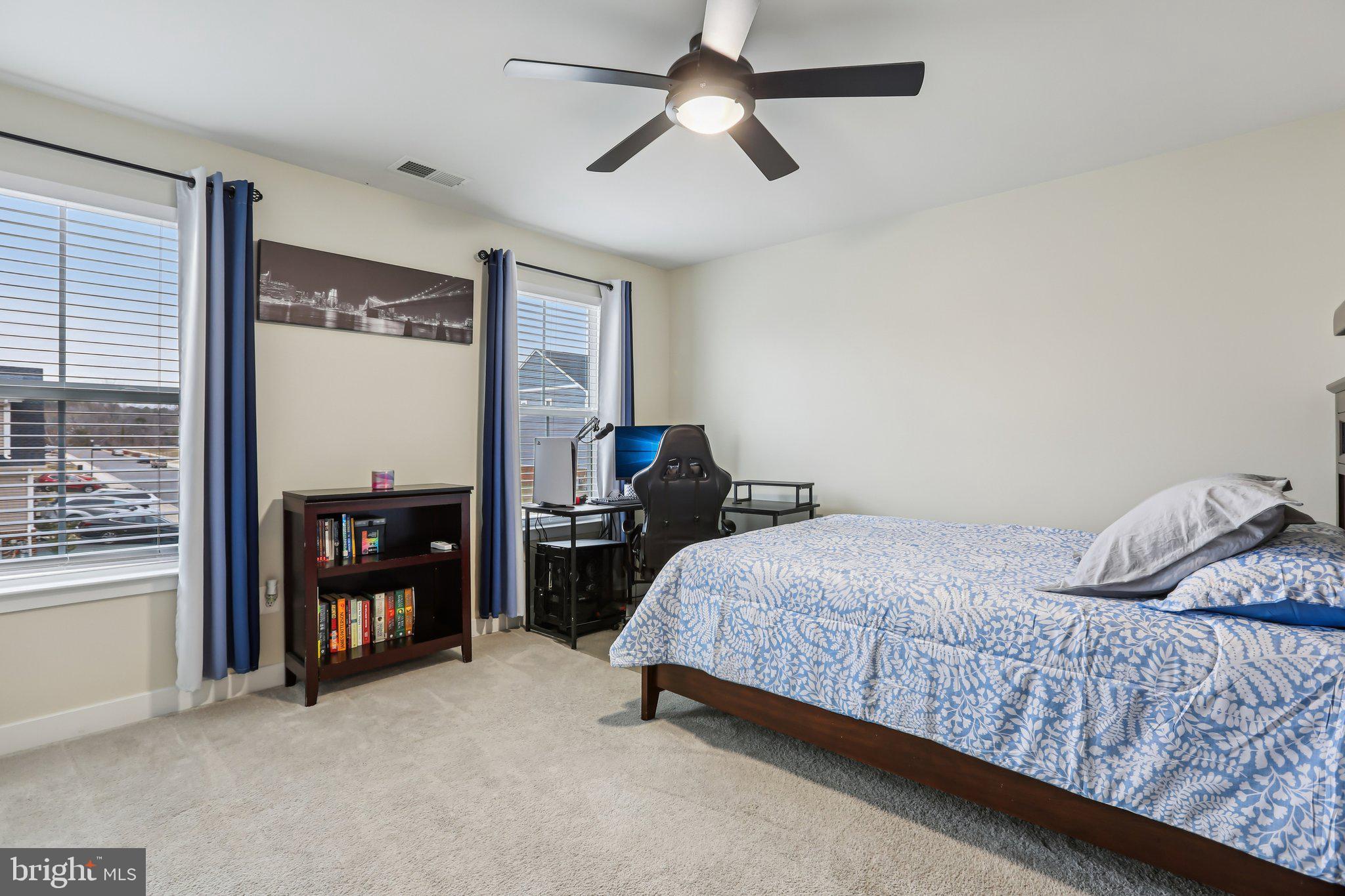 JAMES RUN TOWNHOMES - Residential