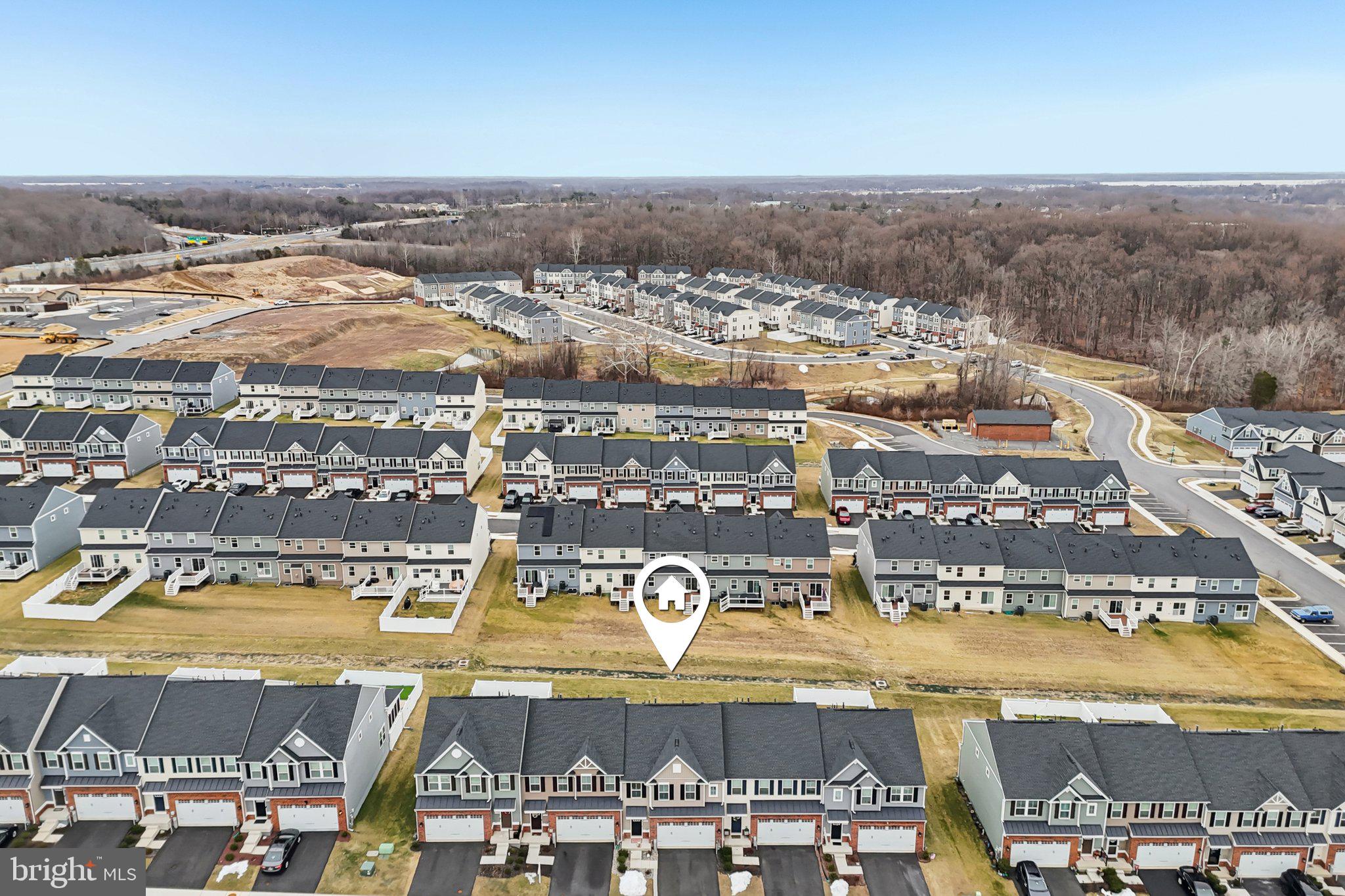 JAMES RUN TOWNHOMES - Residential