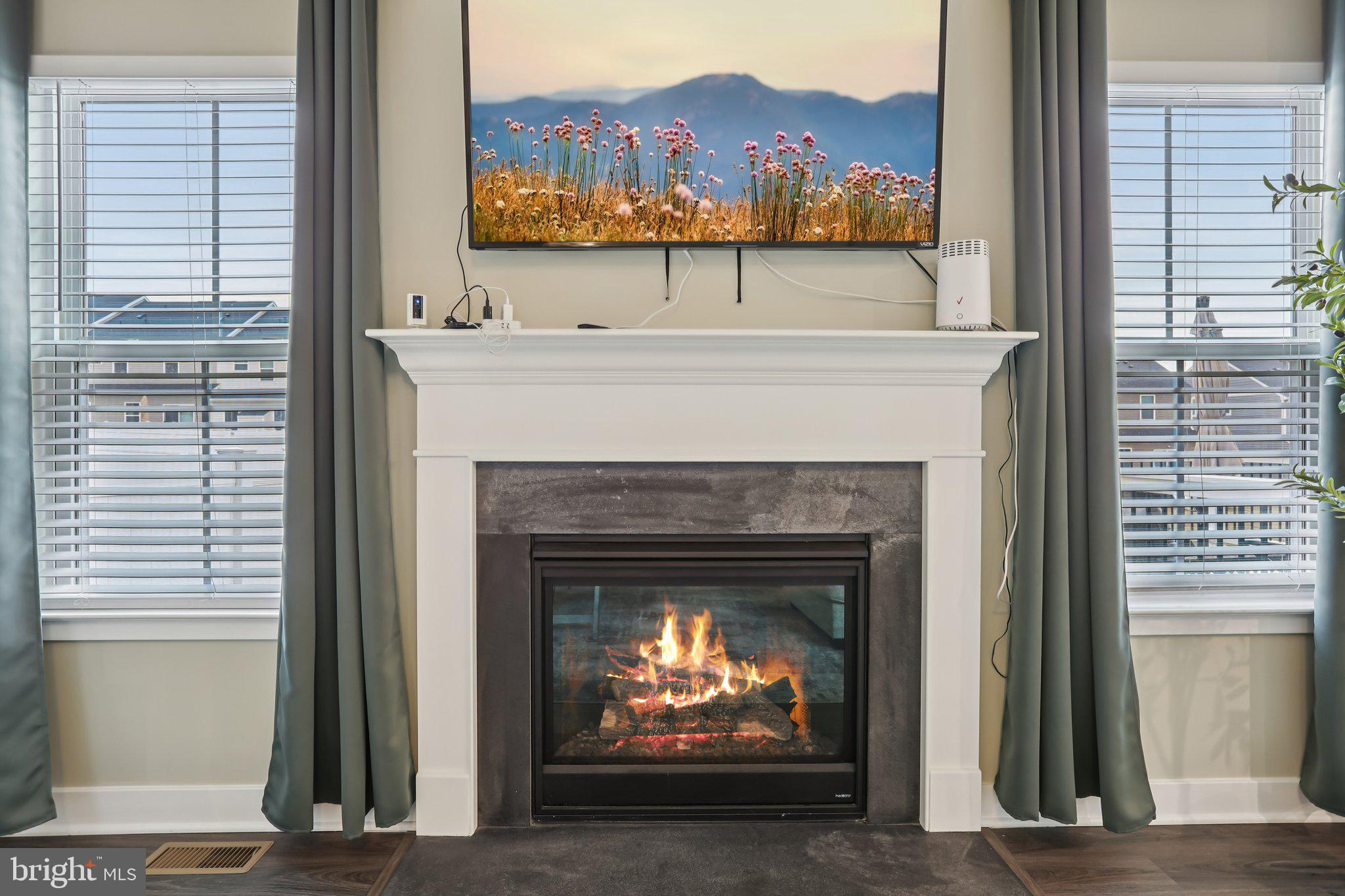 JAMES RUN TOWNHOMES - Residential