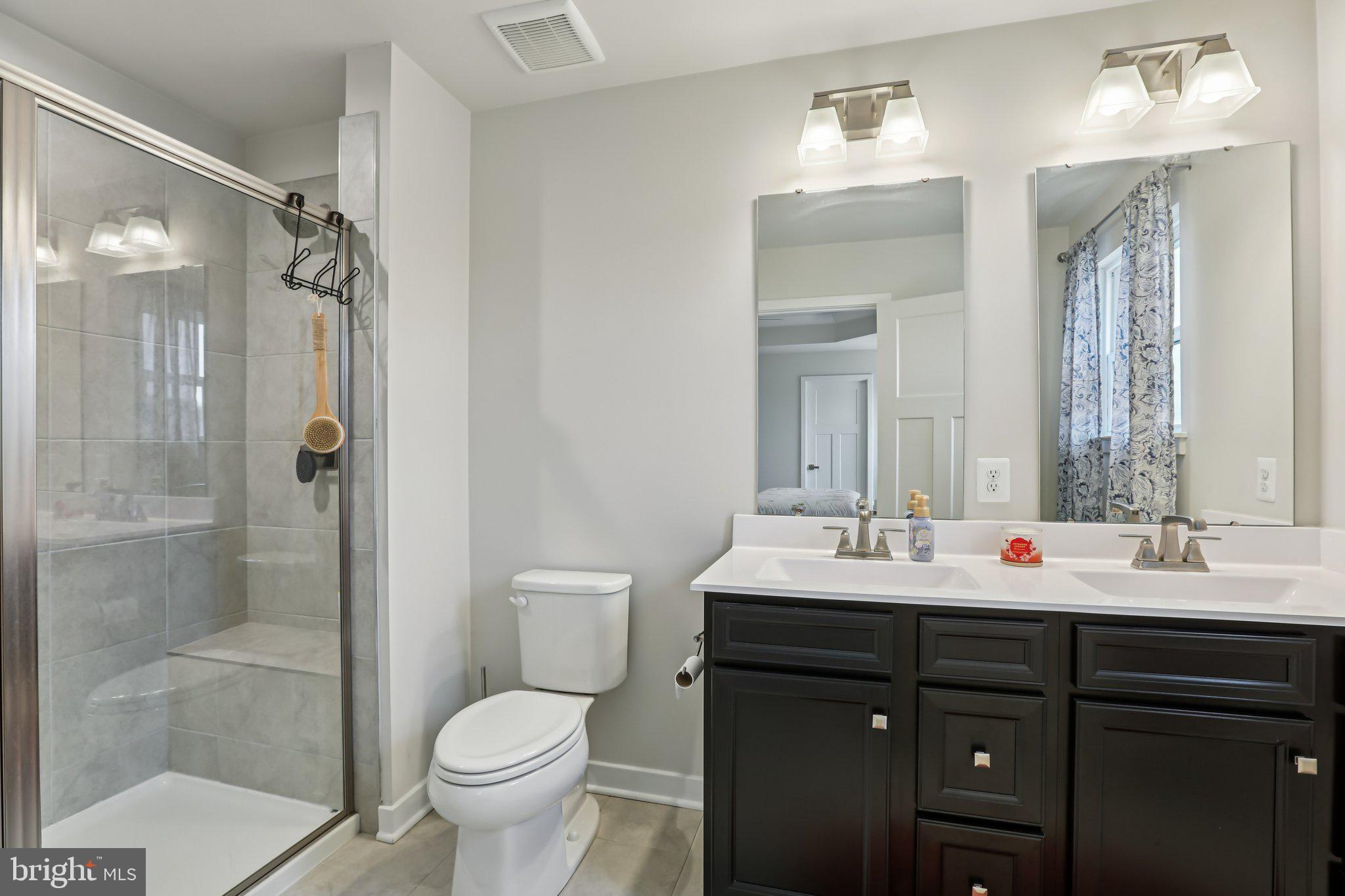 JAMES RUN TOWNHOMES - Residential