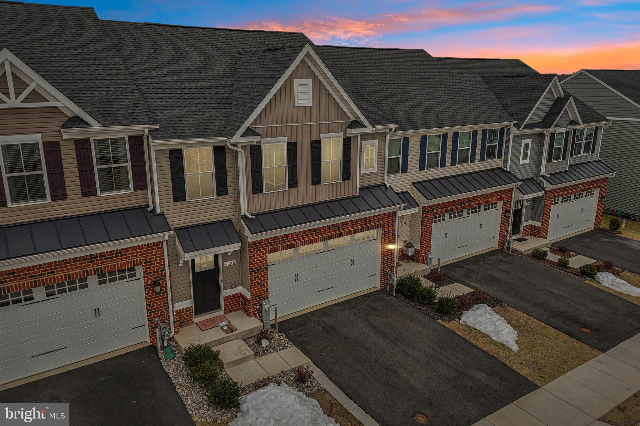 JAMES RUN TOWNHOMES - Residential