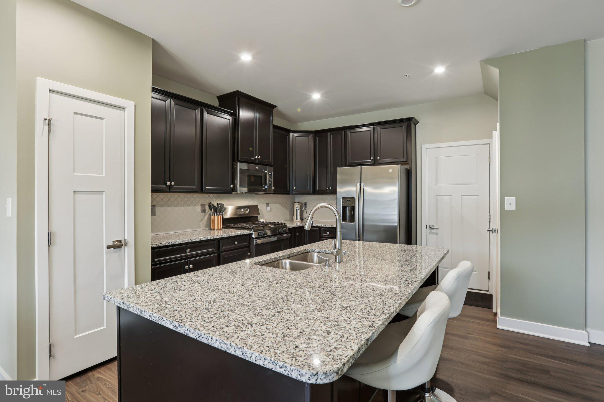 JAMES RUN TOWNHOMES - Residential