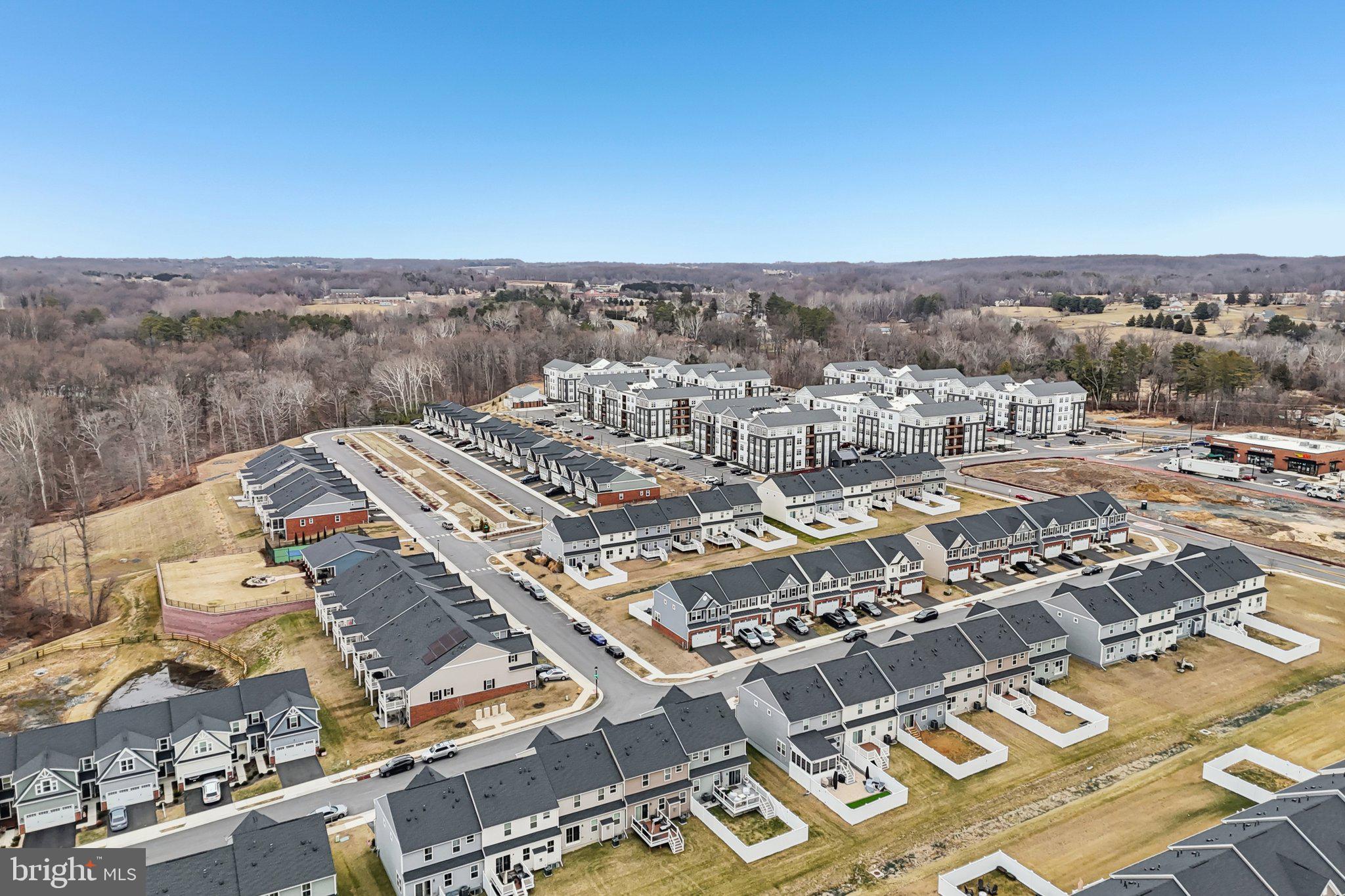 JAMES RUN TOWNHOMES - Residential