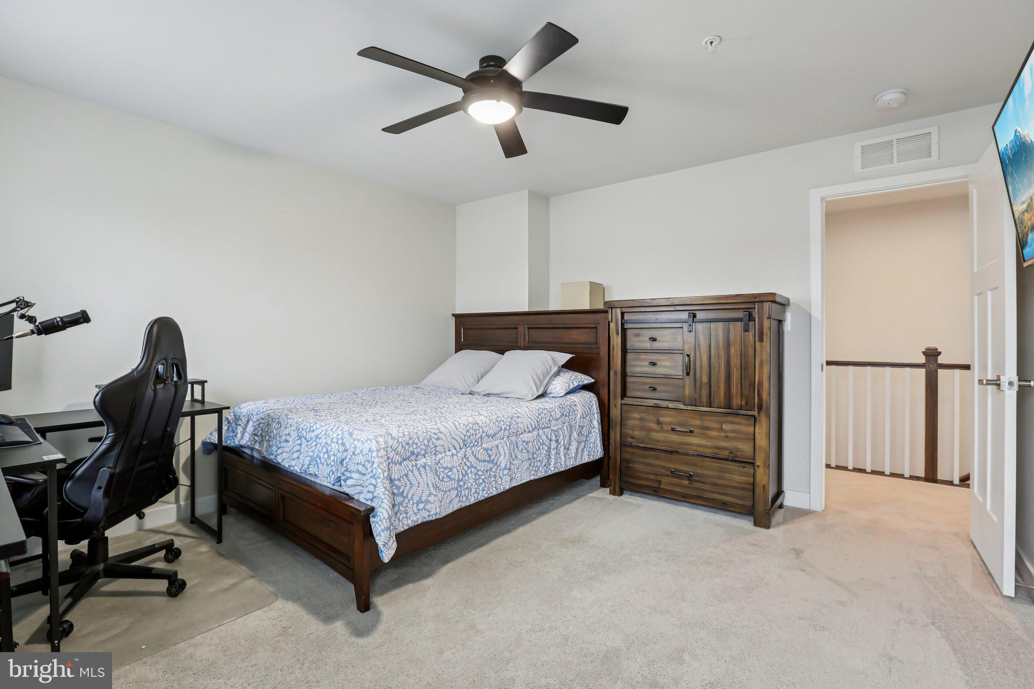 JAMES RUN TOWNHOMES - Residential