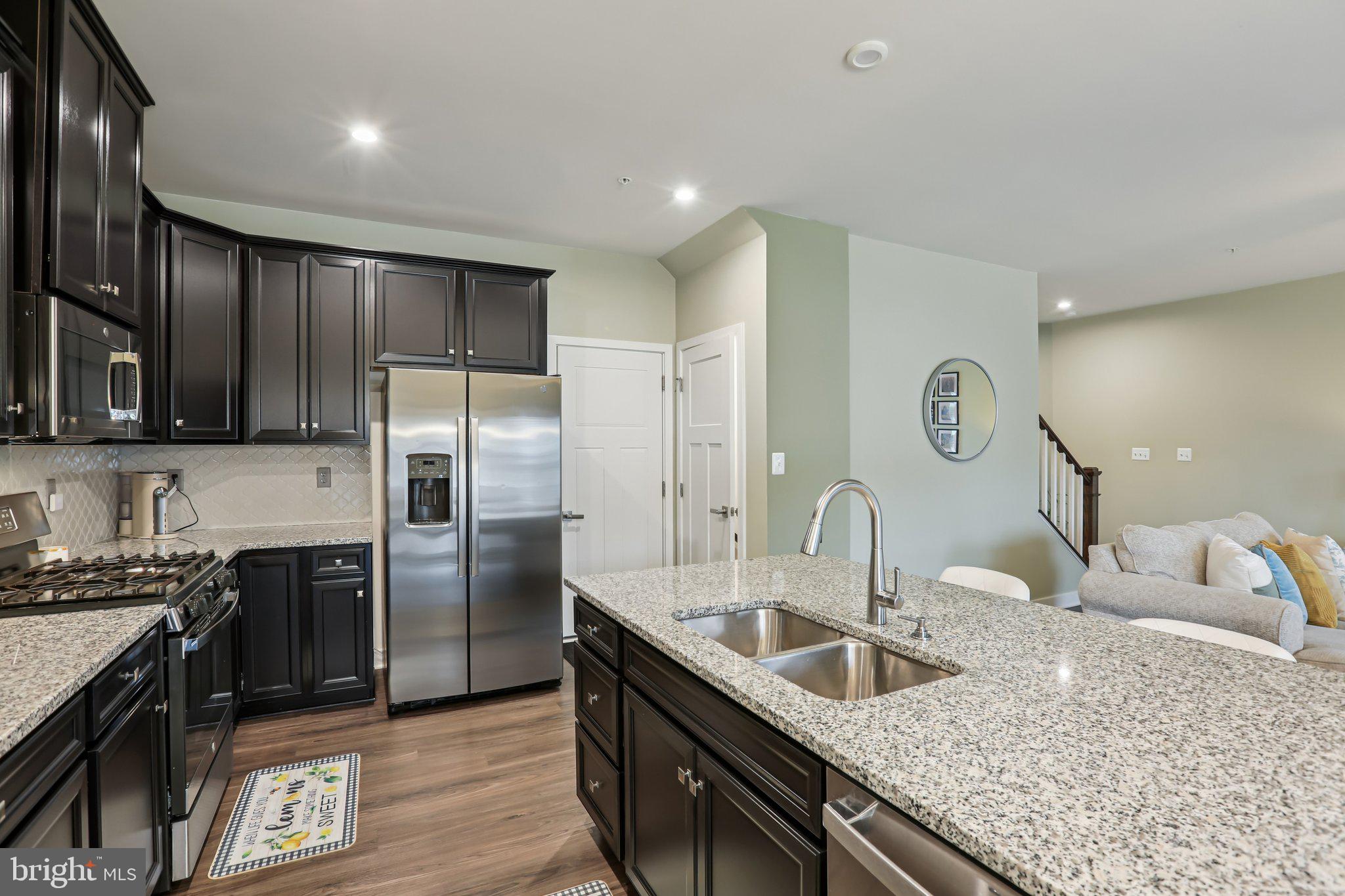 JAMES RUN TOWNHOMES - Residential