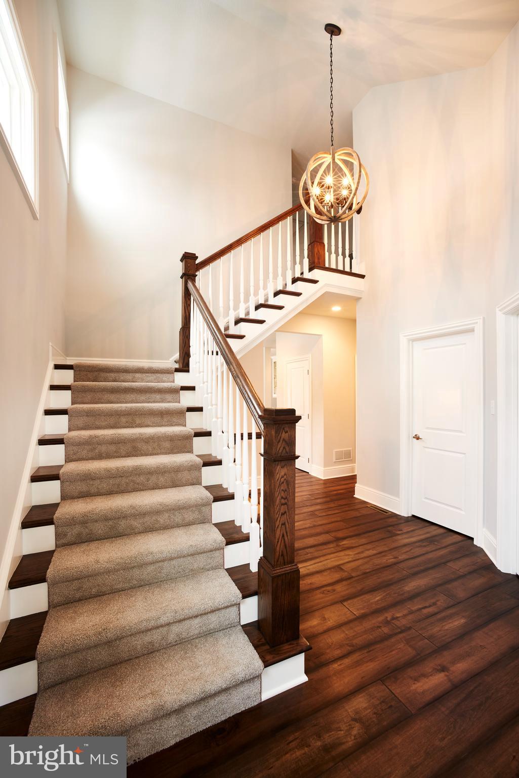 CEDAR VIEW - Residential