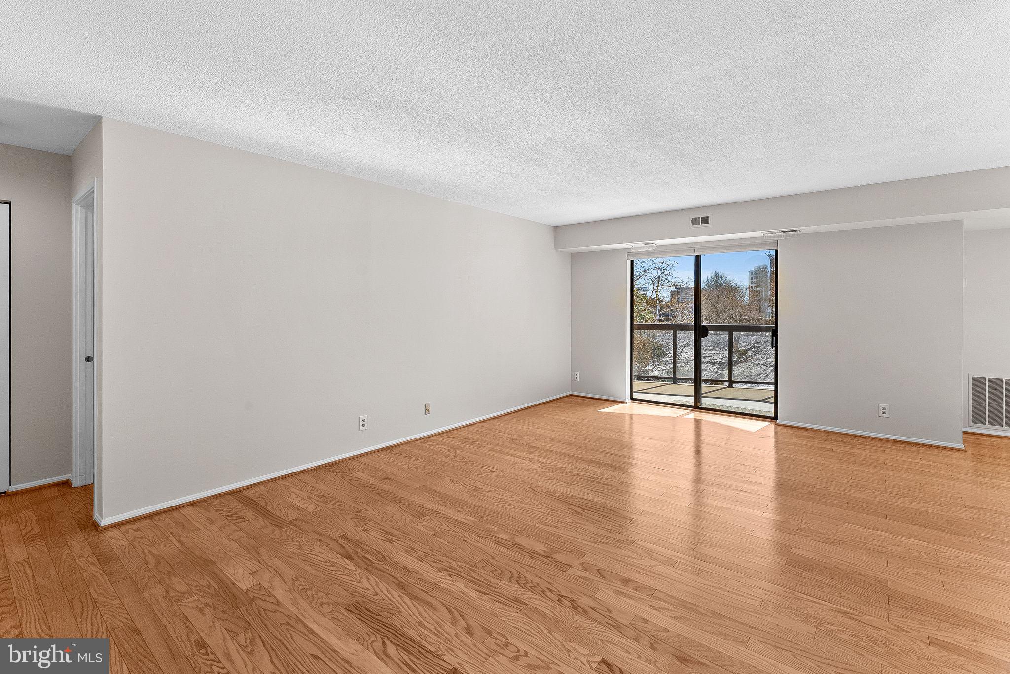 ROTONDA - Residential