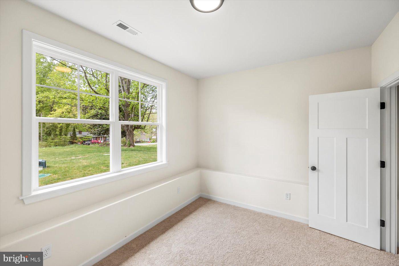 LAKE ARROWHEAD - Residential