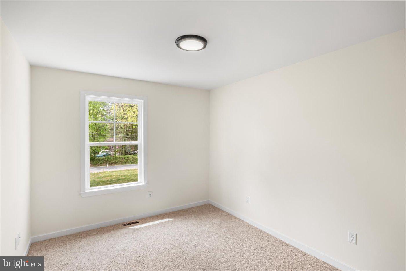 LAKE ARROWHEAD - Residential