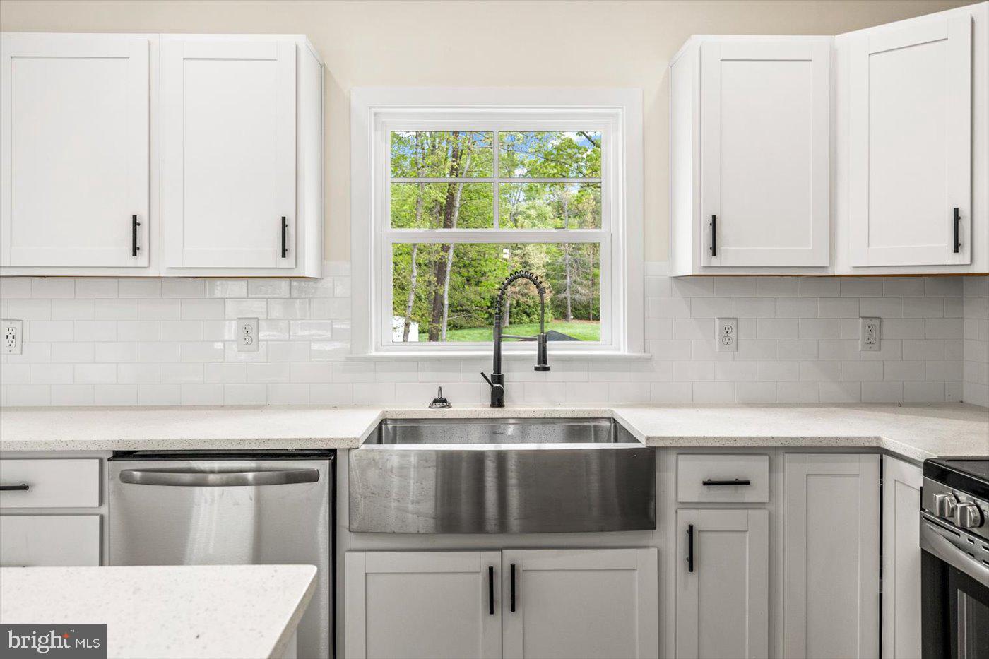 LAKE ARROWHEAD - Residential