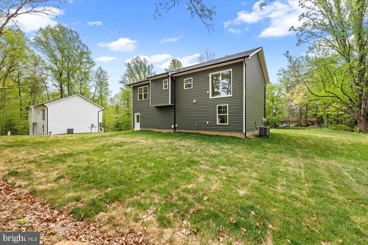 LAKE ARROWHEAD - Residential