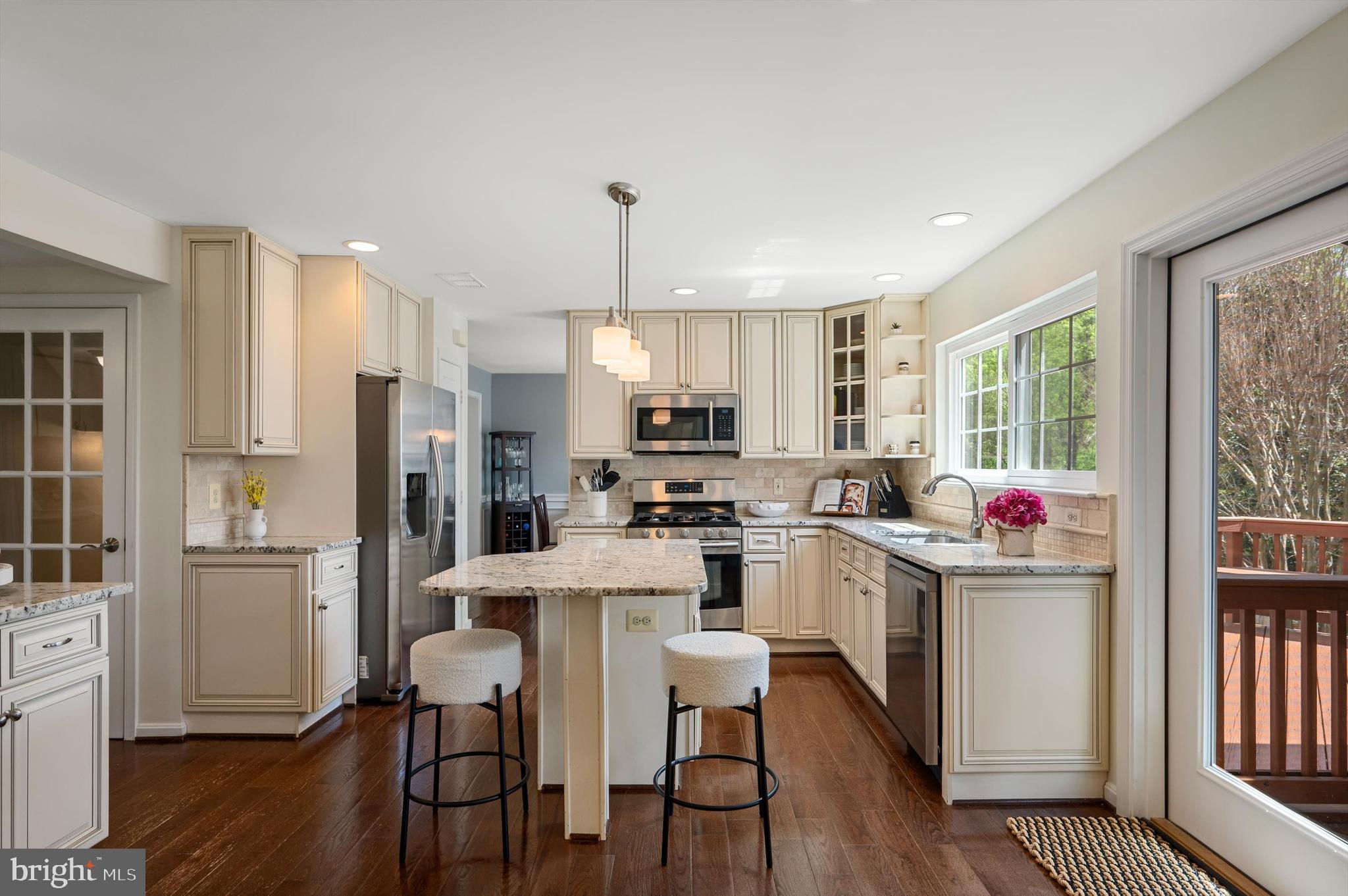 HANNA ESTATES - Residential