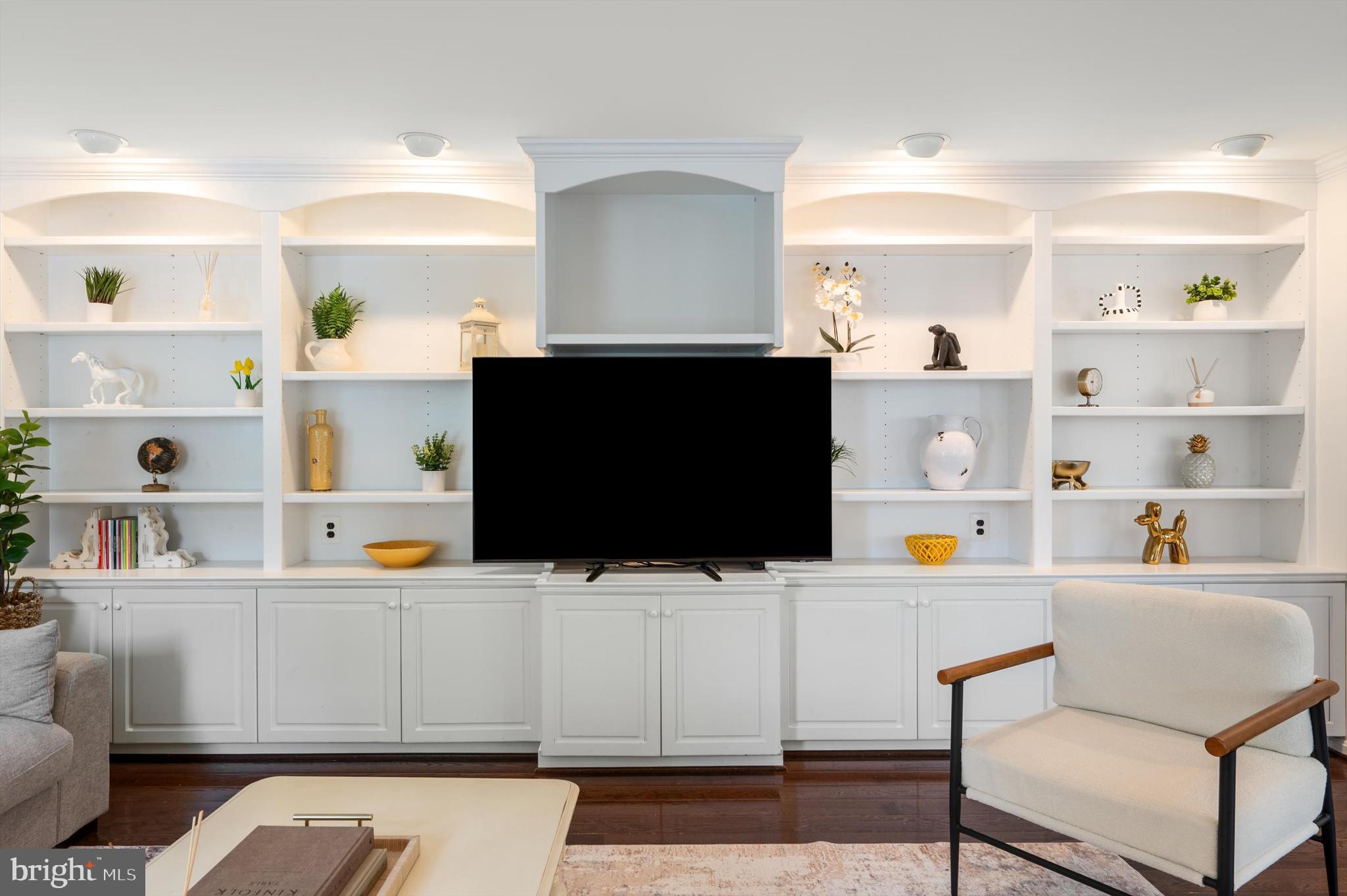 HANNA ESTATES - Residential