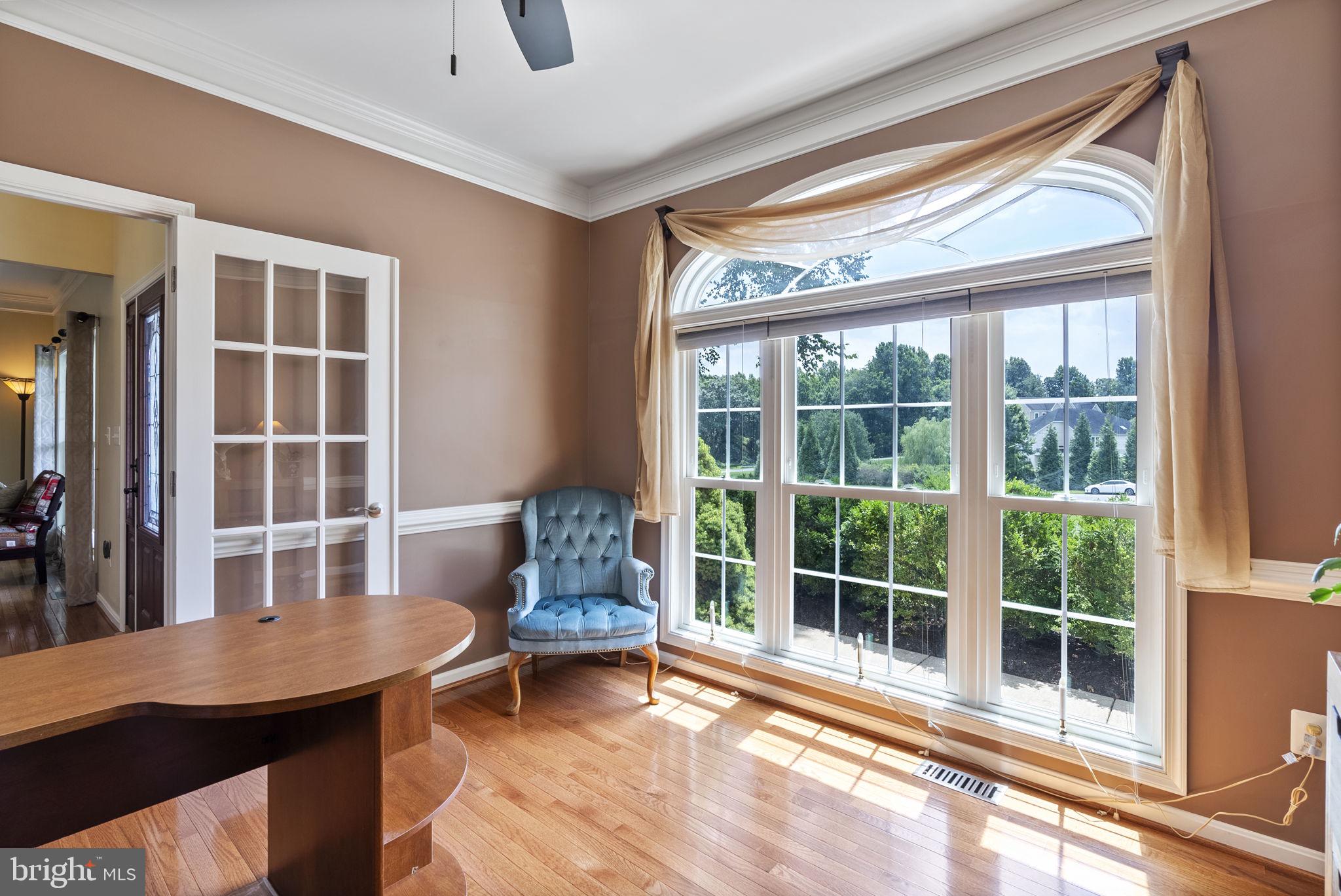 SHERLOCK HOLMES ESTATES - Residential