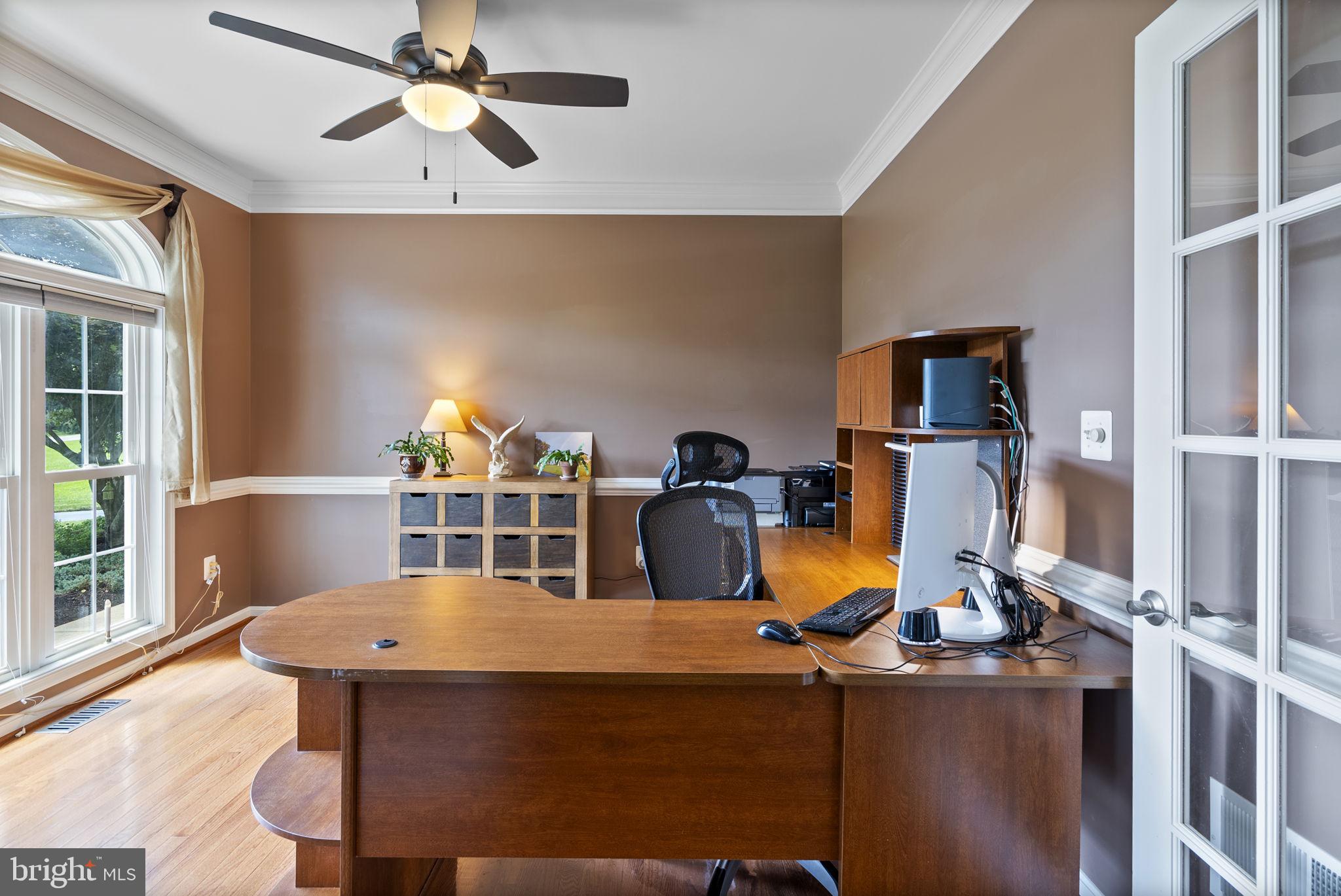 SHERLOCK HOLMES ESTATES - Residential