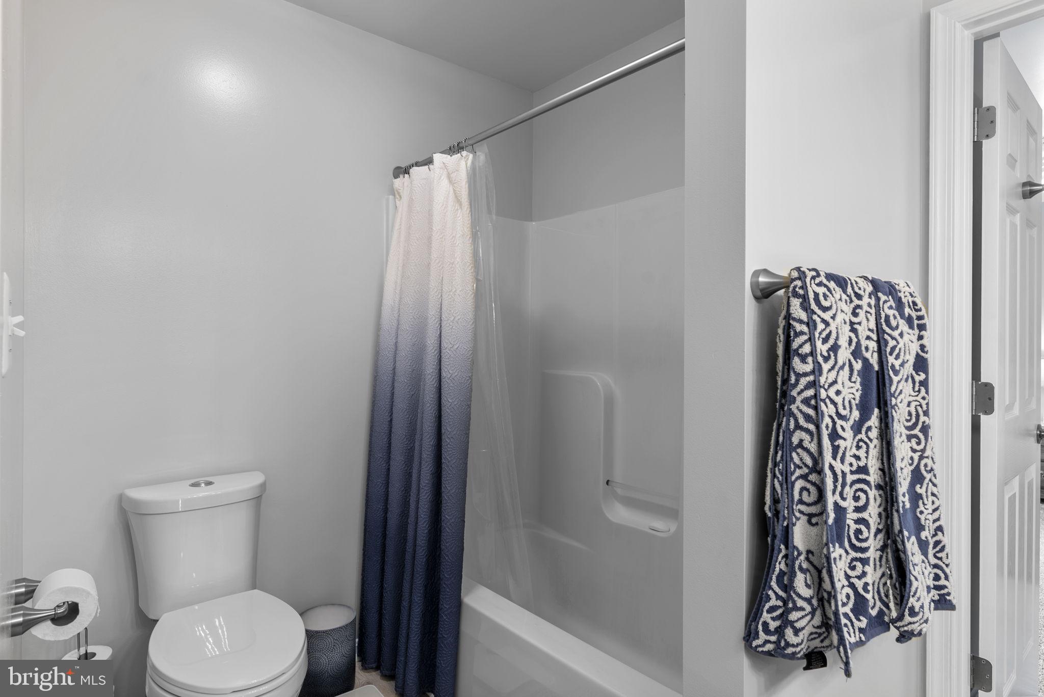 SHERLOCK HOLMES ESTATES - Residential