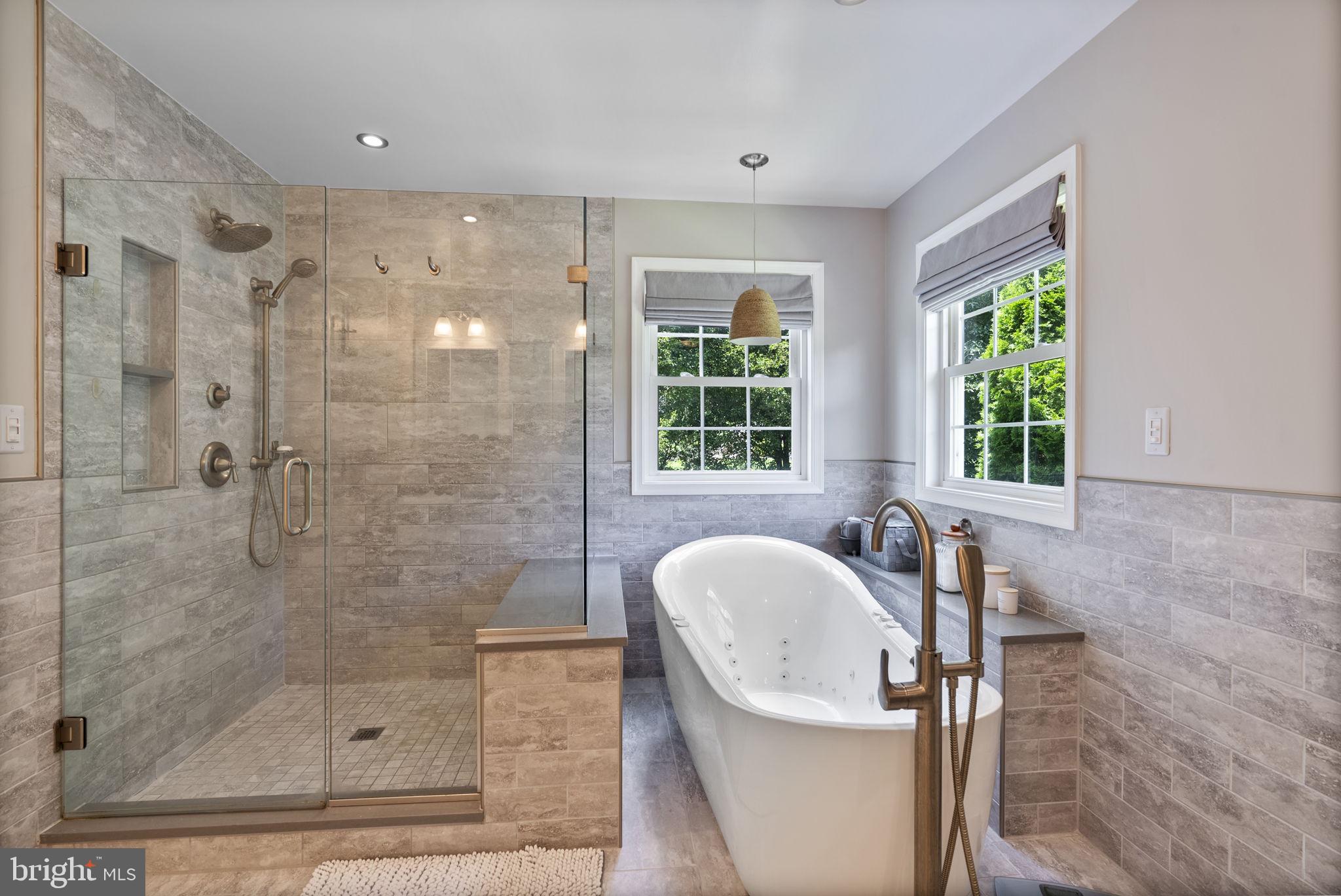 SHERLOCK HOLMES ESTATES - Residential